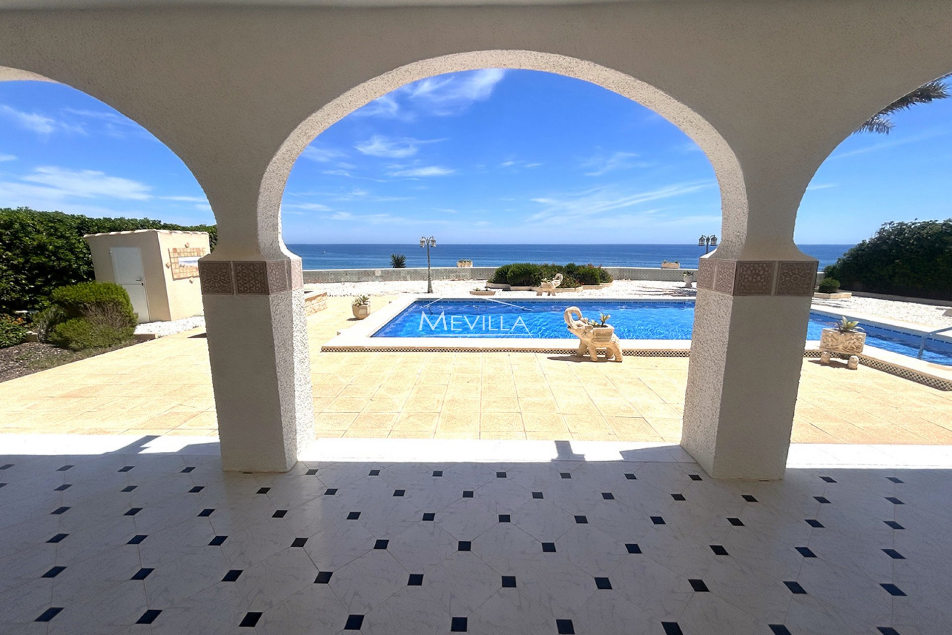 Alleen Front Line - Villa - Orihuela Costa - Cabo Roig