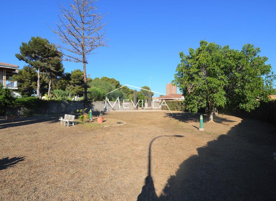 Återförsäljare - Plot - Orihuela Costa - Campoamor