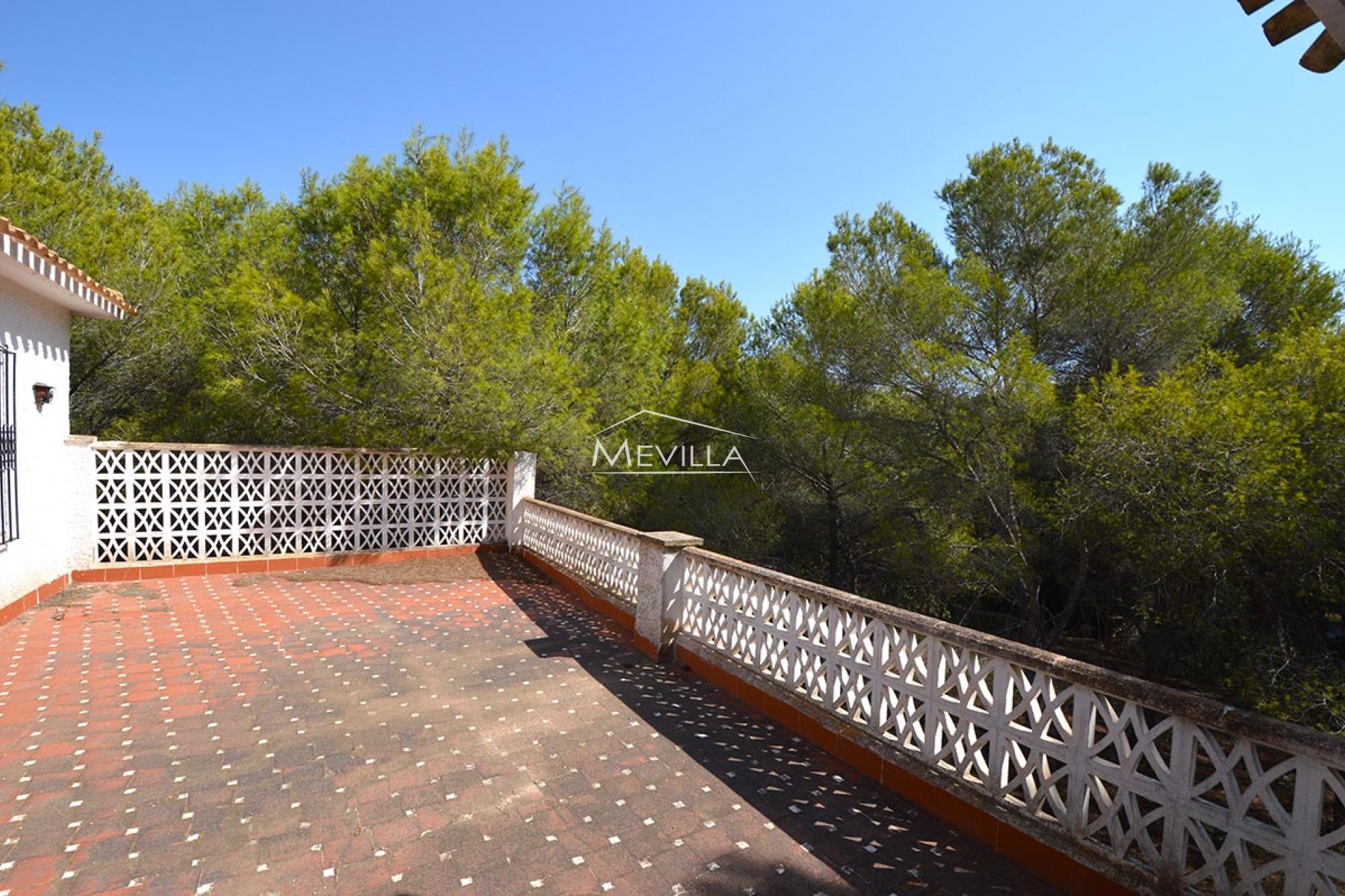 Återförsäljare - Plot - Orihuela Costa - Campoamor