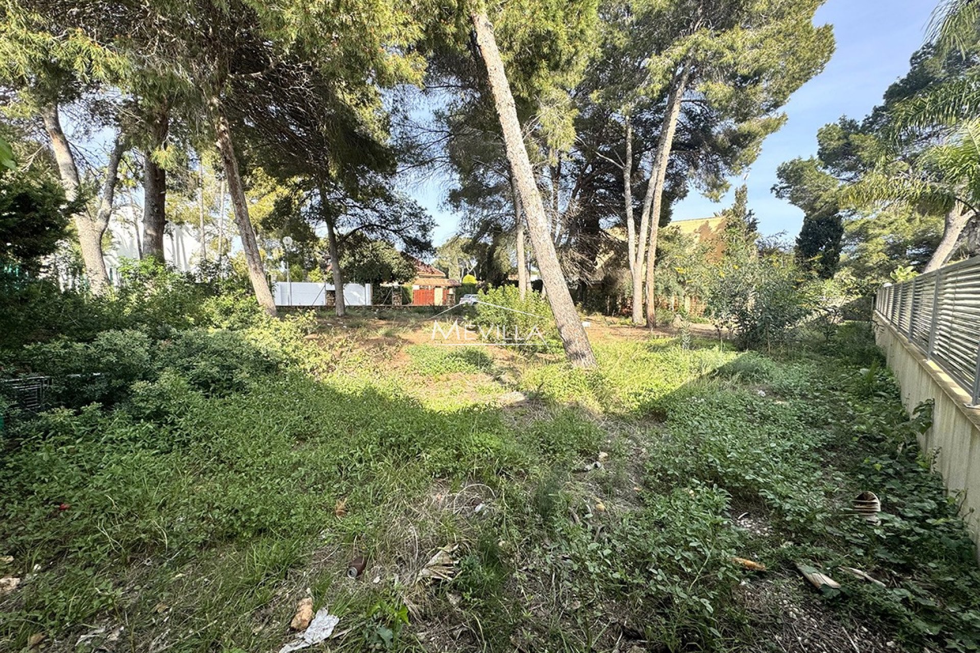 Återförsäljare - Plot - Orihuela Costa - Campoamor