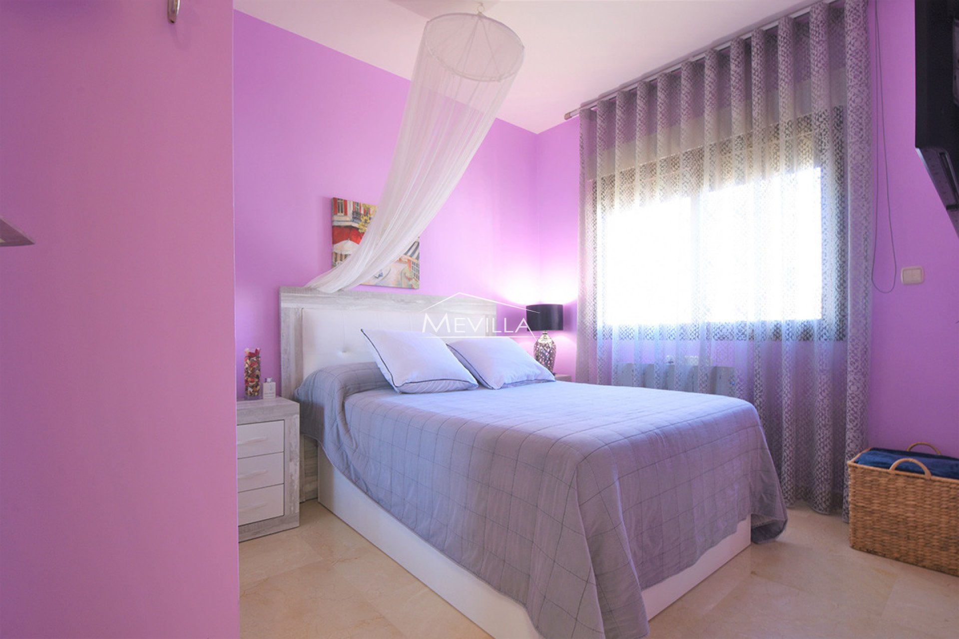 Återförsäljare -  - San Miguel de Salinas