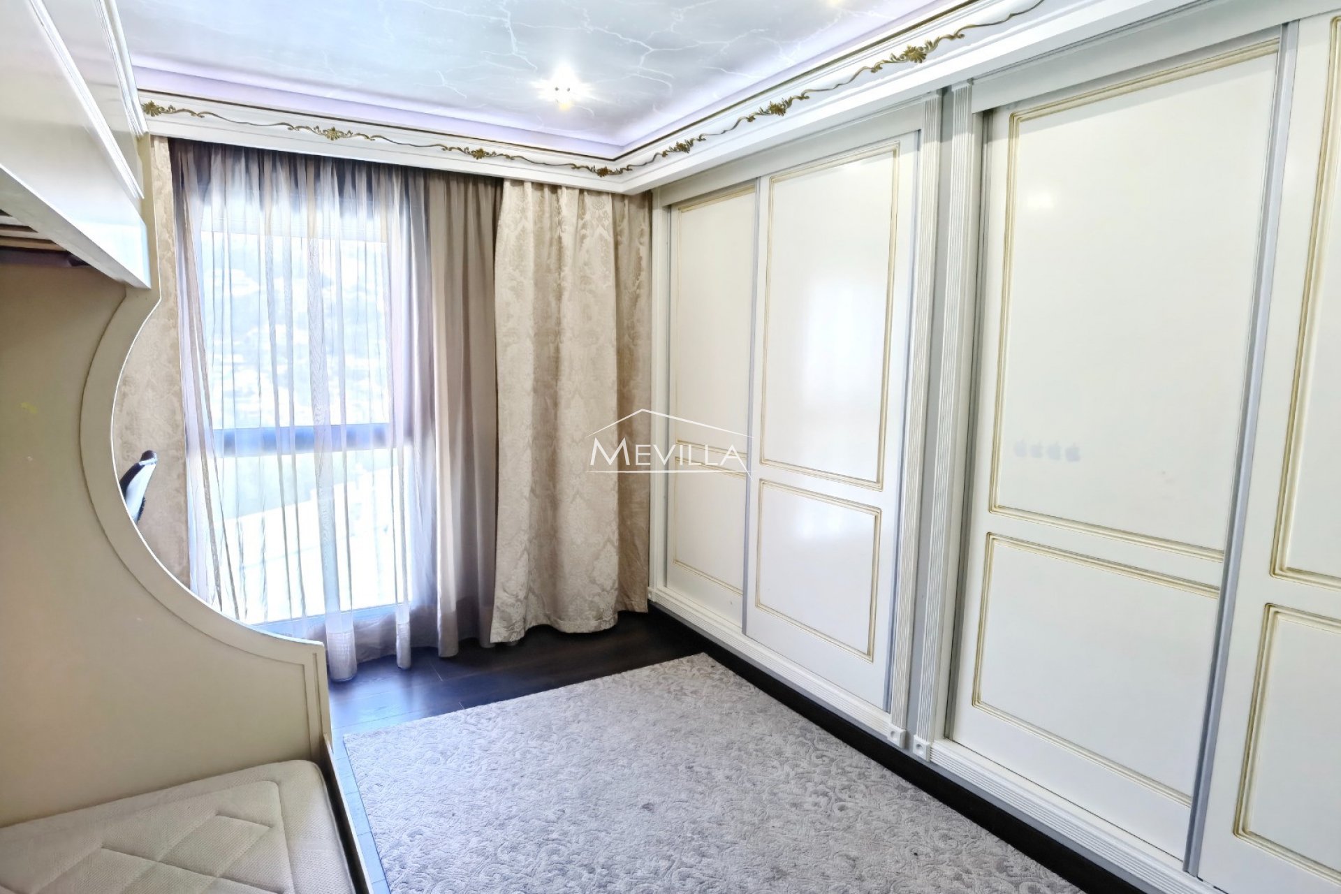 Återförsäljare - Villa - Altea