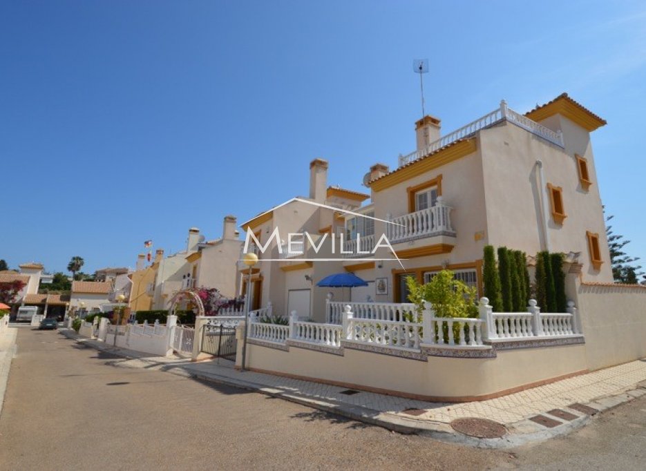 Återförsäljare - Villa - Orihuela Costa - Cabo Roig