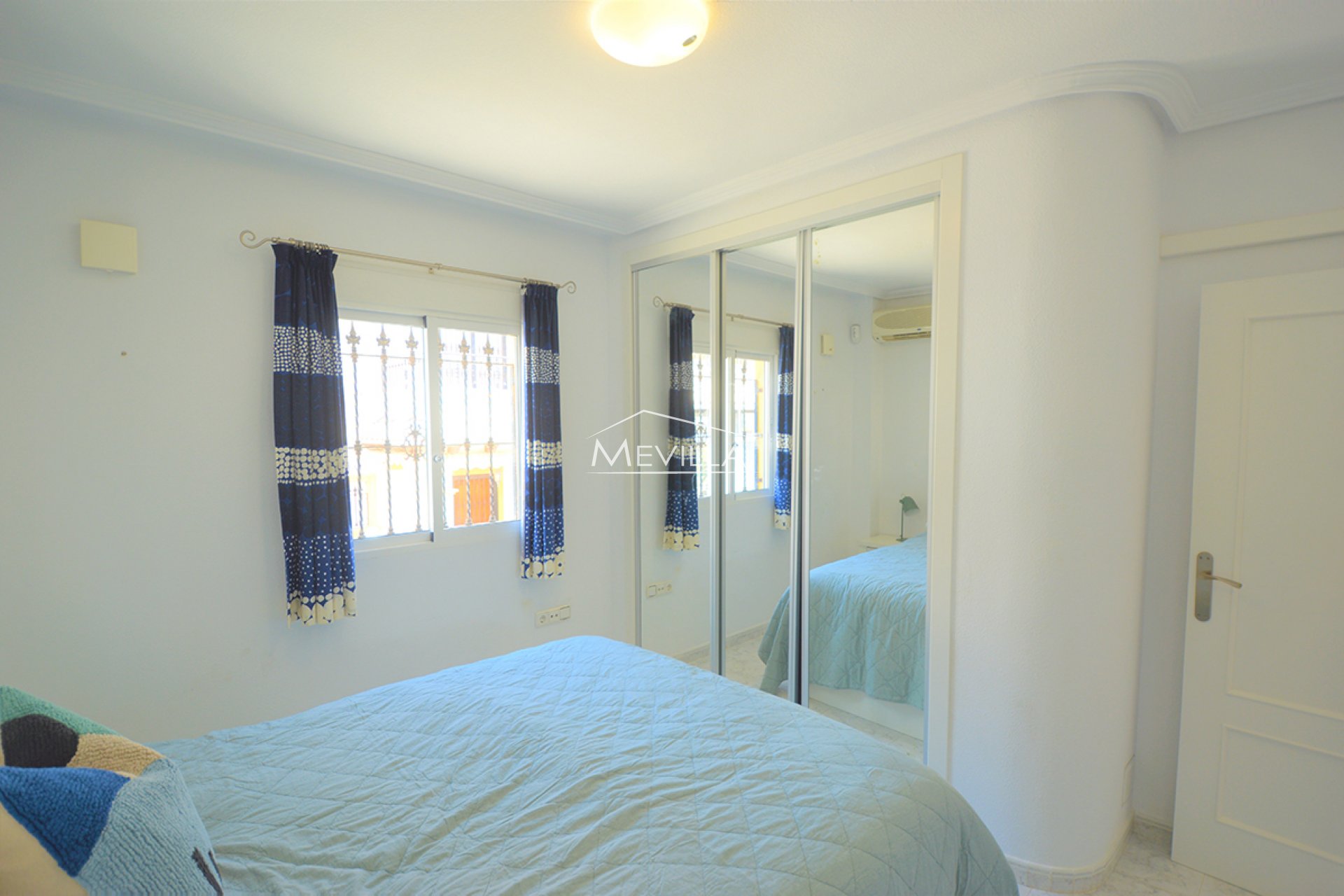 Återförsäljare - Villa - Orihuela Costa - Cabo Roig