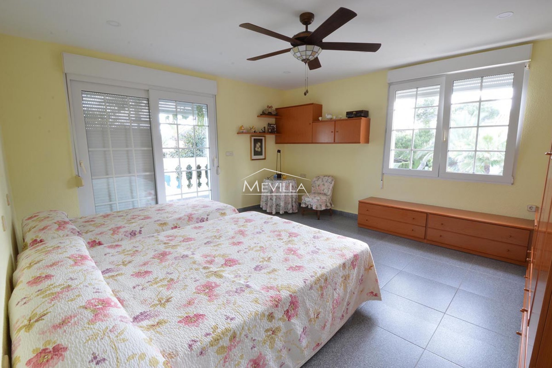 Återförsäljare - Villa - Orihuela Costa - Cabo Roig