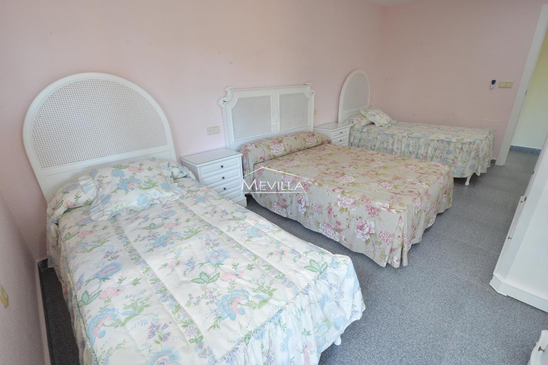 Återförsäljare - Villa - Orihuela Costa - Cabo Roig