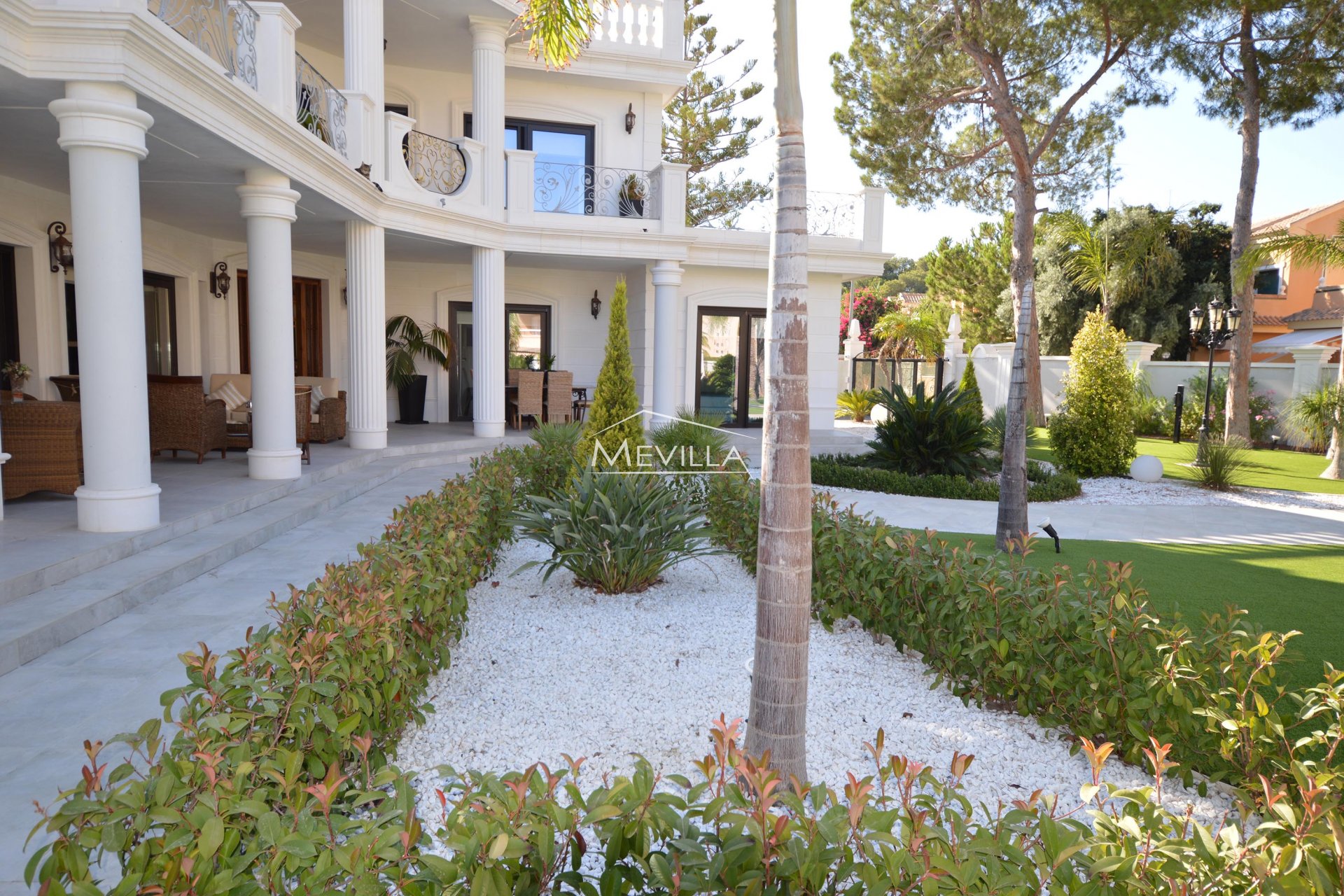 Återförsäljare - Villa - Orihuela Costa - Campoamor