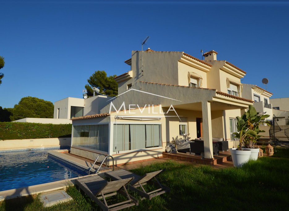 Återförsäljare - Villa - Orihuela Costa - Campoamor