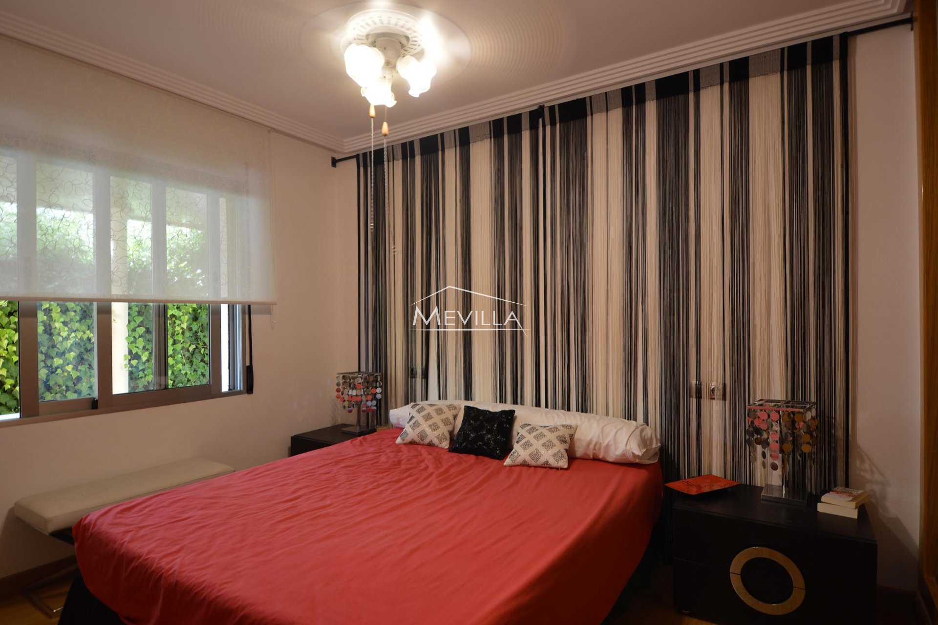 Återförsäljare - Villa - Orihuela Costa - Campoamor