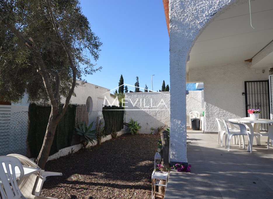 Återförsäljare - Villa - Orihuela Costa - Campoamor