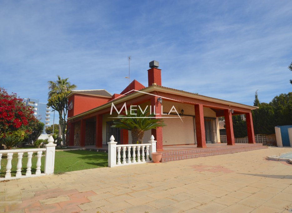Återförsäljare - Villa - Orihuela Costa - Campoamor