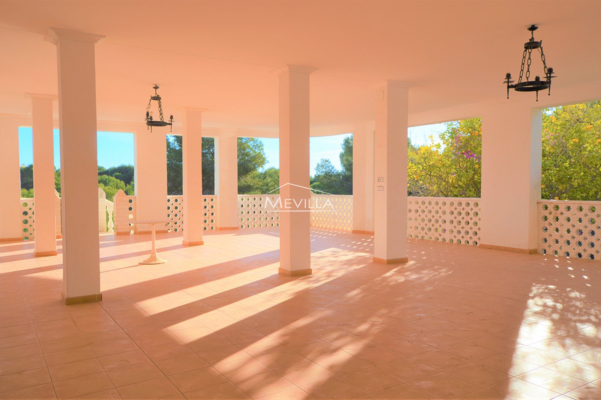 Återförsäljare - Villa - Orihuela Costa - Campoamor