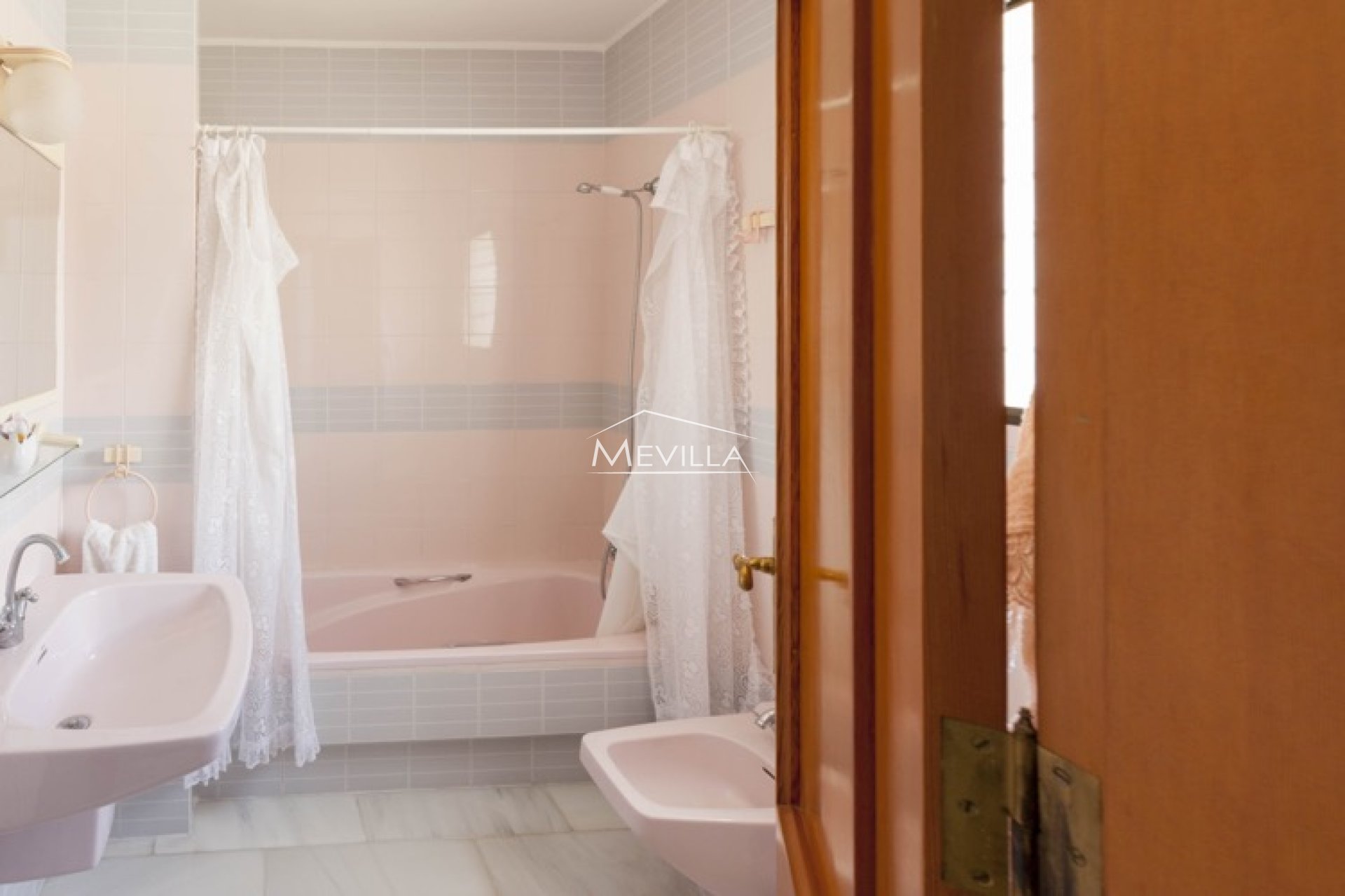 Återförsäljare - Villa - Orihuela Costa - Campoamor