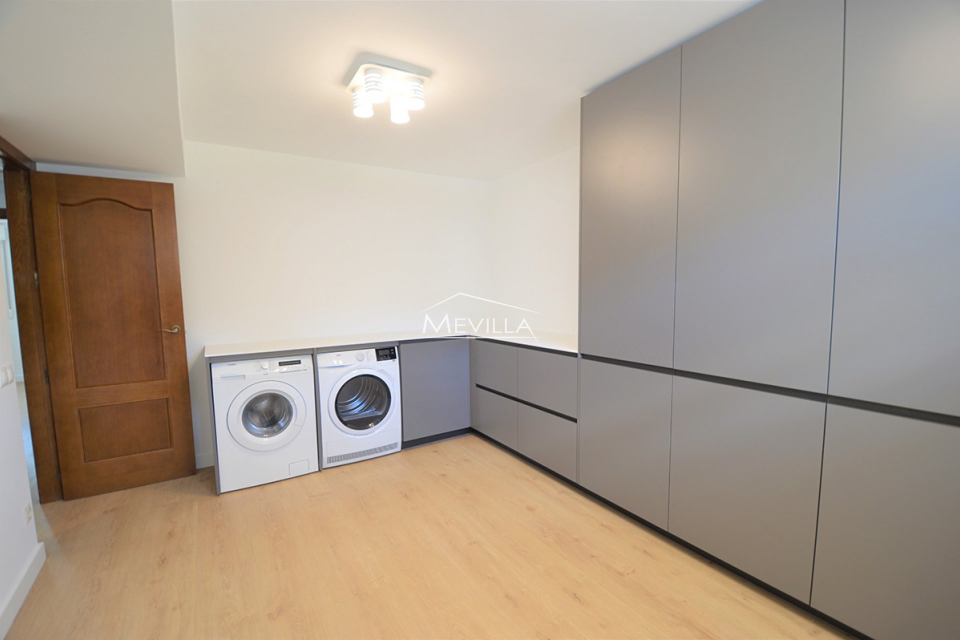 Återförsäljare - Villa - Orihuela Costa - Campoamor