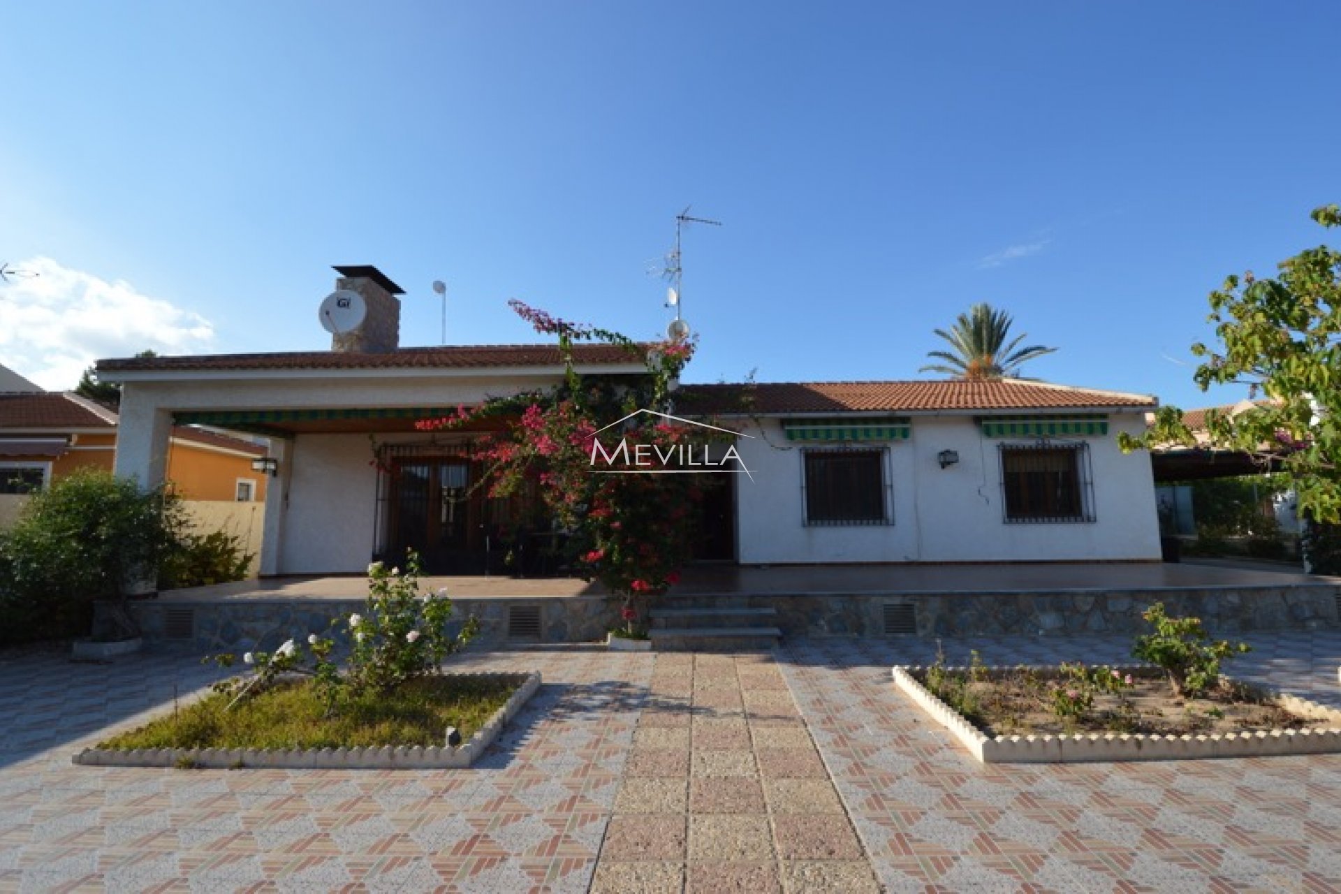 Återförsäljare - Villa - Orihuela Costa - Campoamor