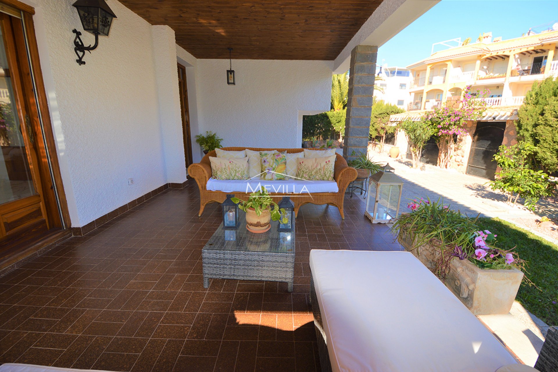 Återförsäljare - Villa - Orihuela Costa - Campoamor