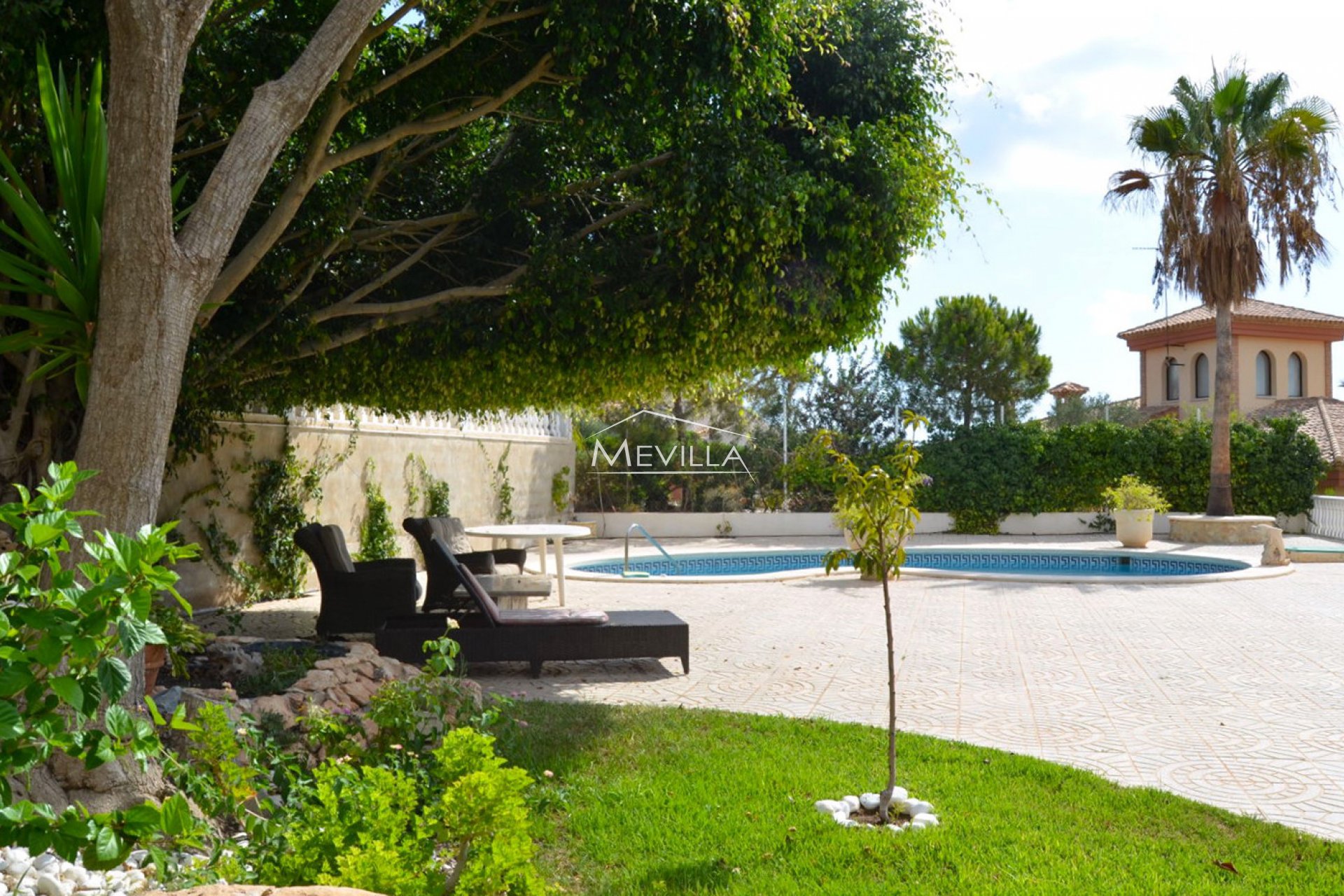 Återförsäljare - Villa - Orihuela Costa - Campoamor