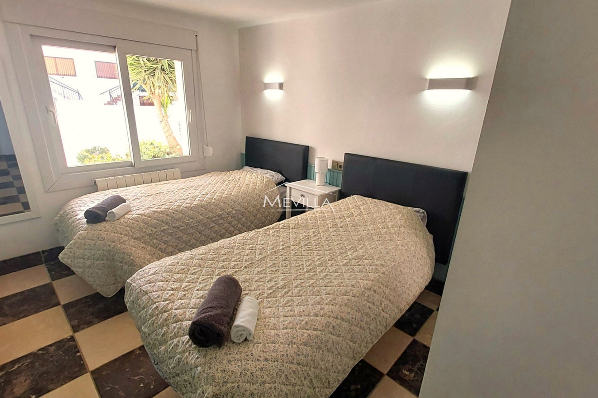 Återförsäljare - Villa - Orihuela Costa - Campoamor