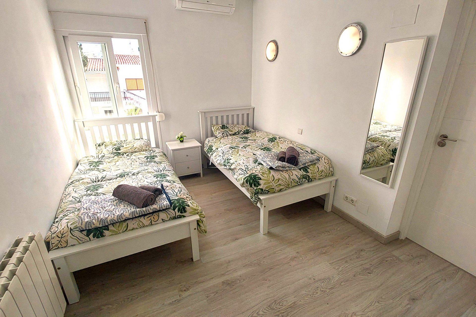 Återförsäljare - Villa - Orihuela Costa - Campoamor