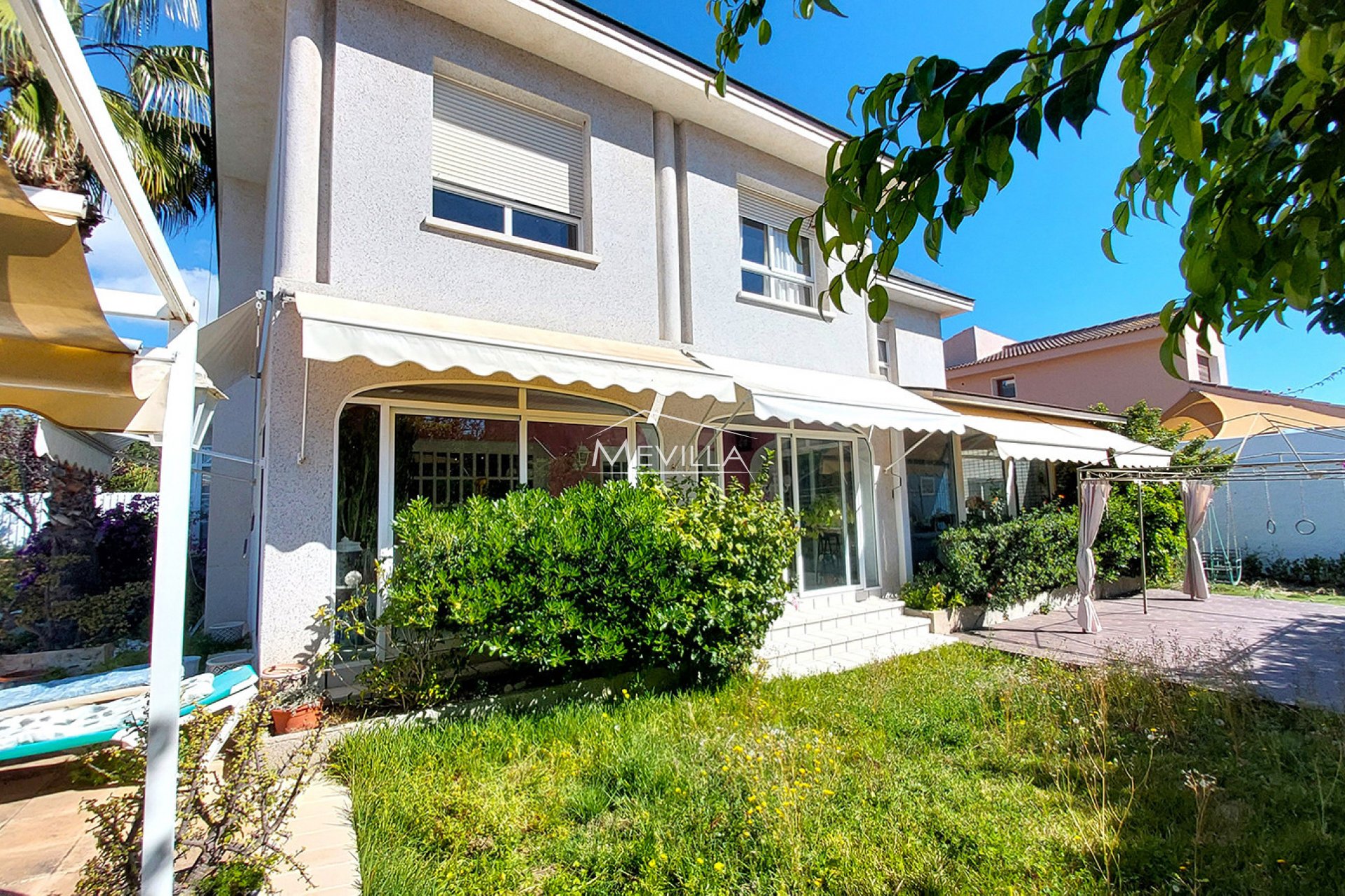 Återförsäljare - Villa - Orihuela Costa - Campoamor