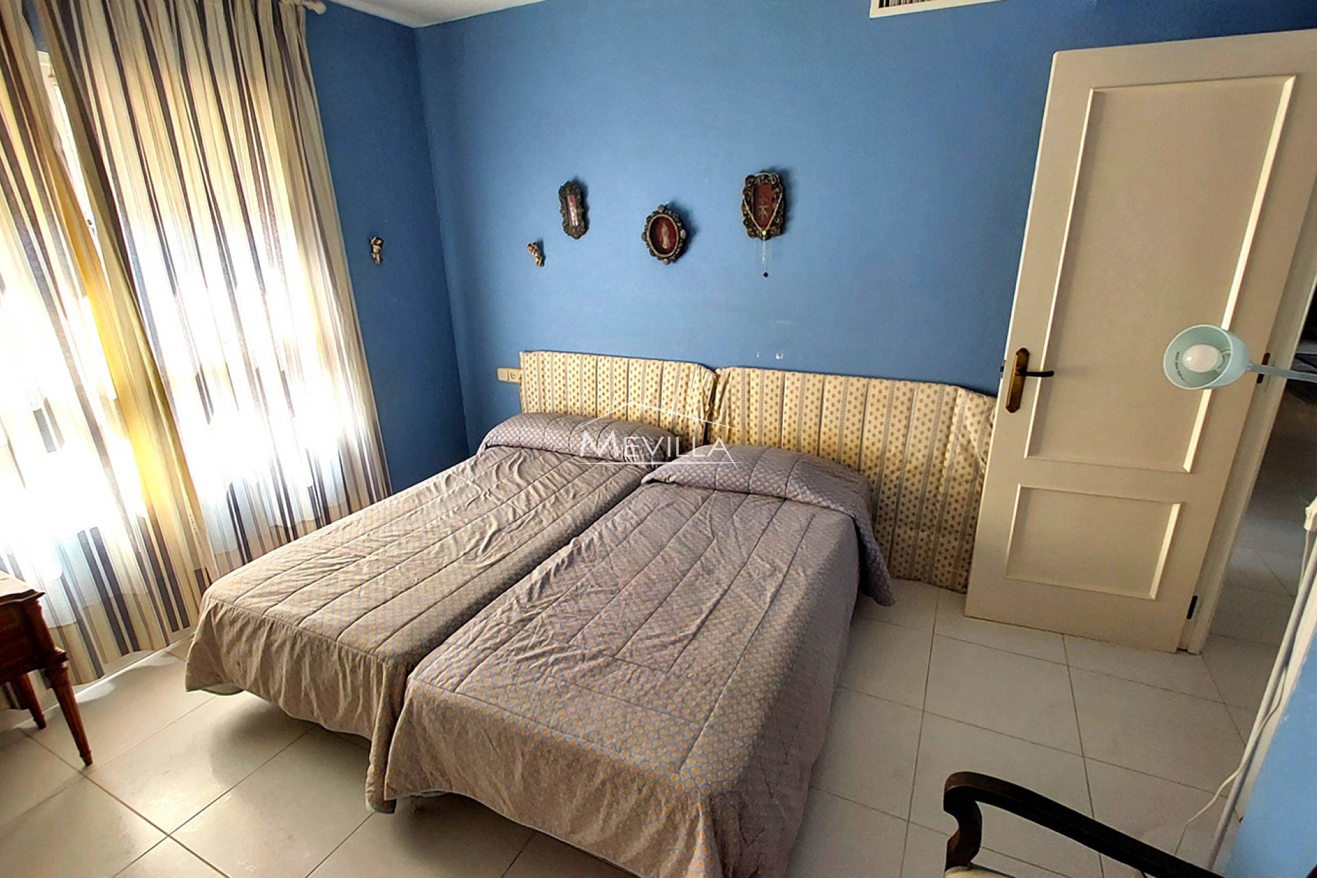 Återförsäljare - Villa - Orihuela Costa - Campoamor