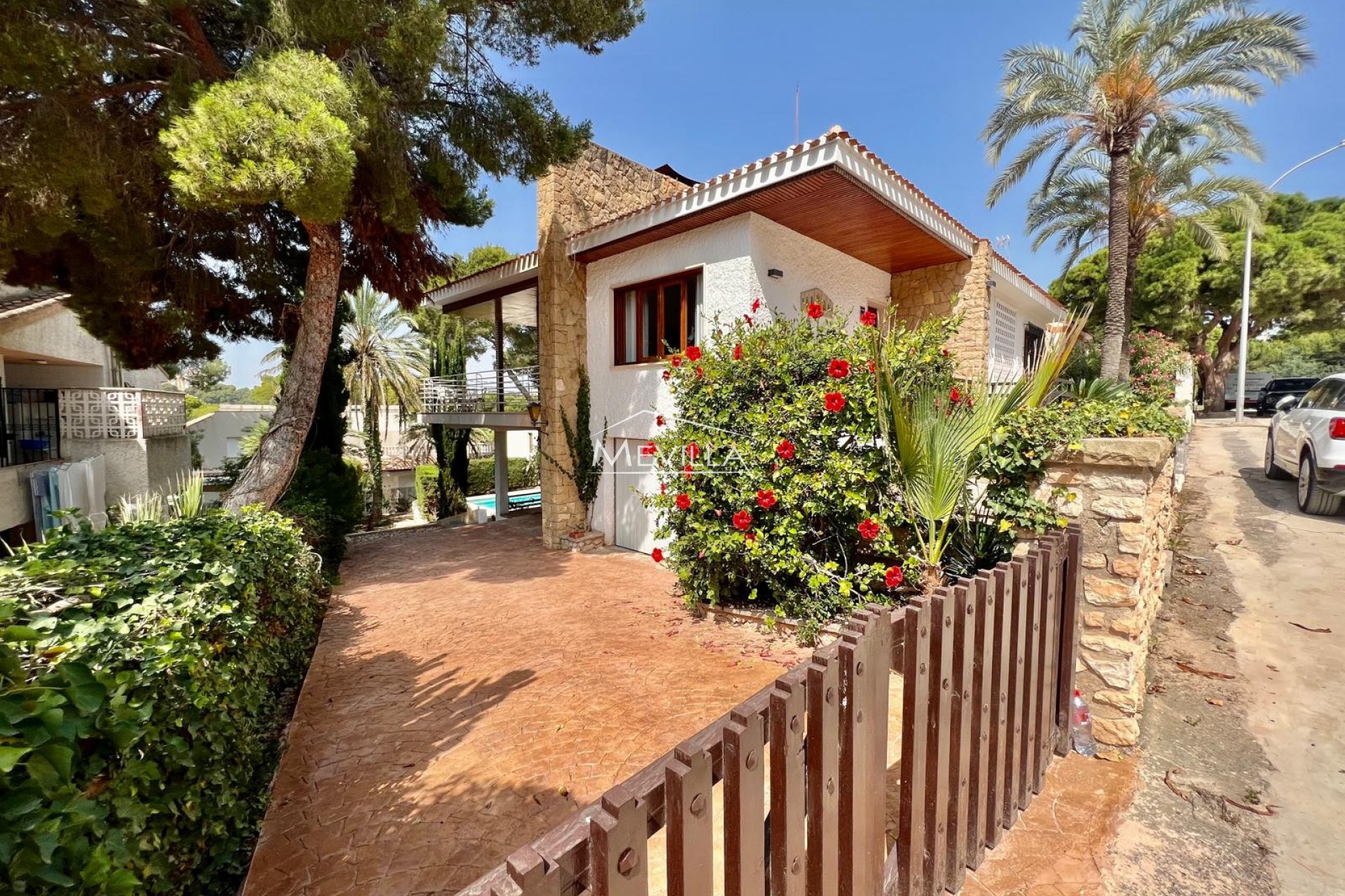 Återförsäljare - Villa - Orihuela Costa - Campoamor