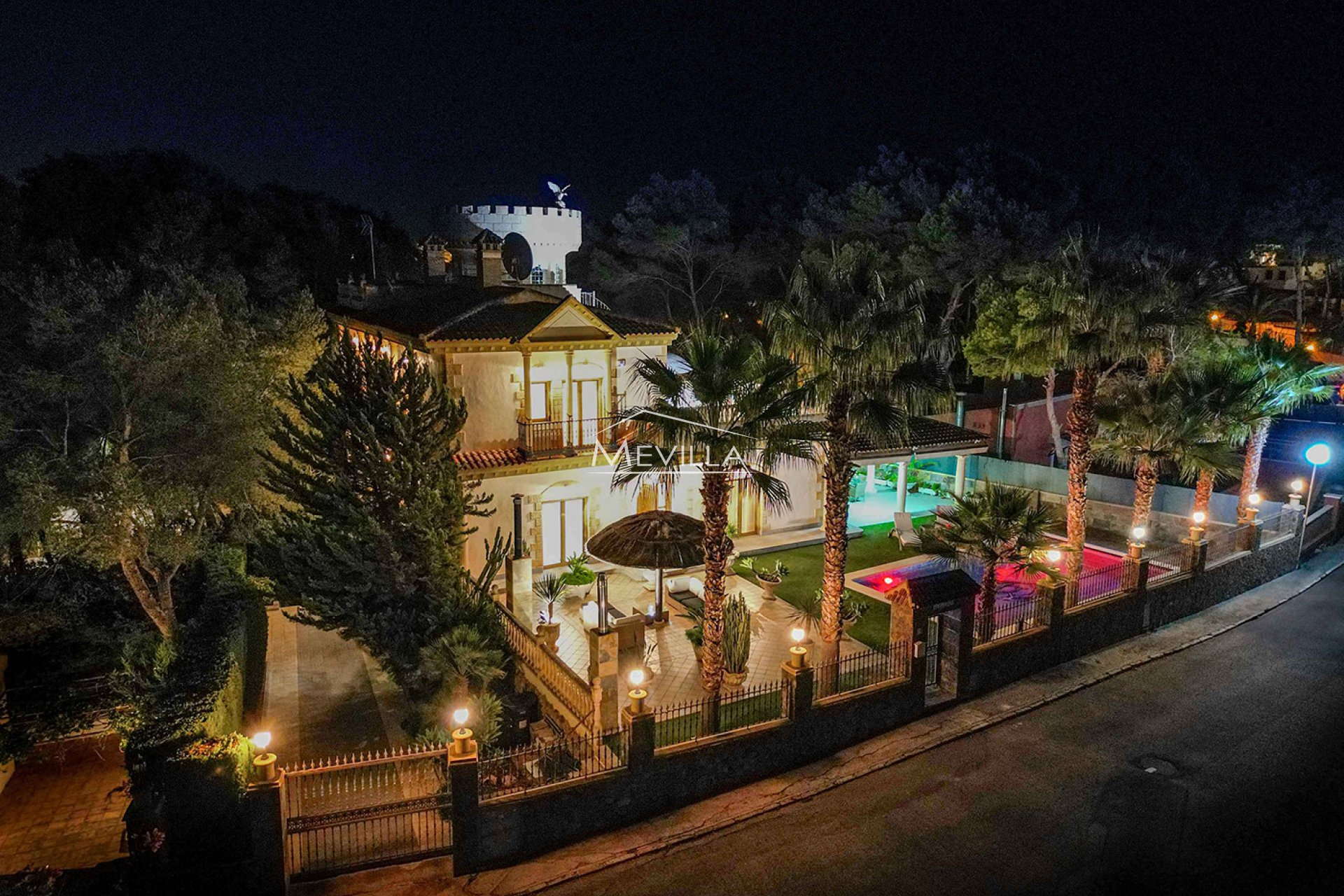 Återförsäljare - Villa - Orihuela Costa - Campoamor