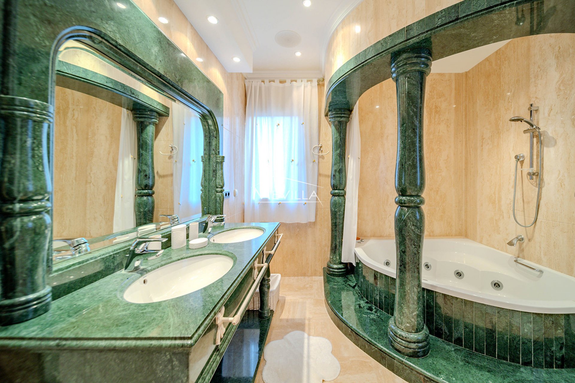 Återförsäljare - Villa - Orihuela Costa - Campoamor