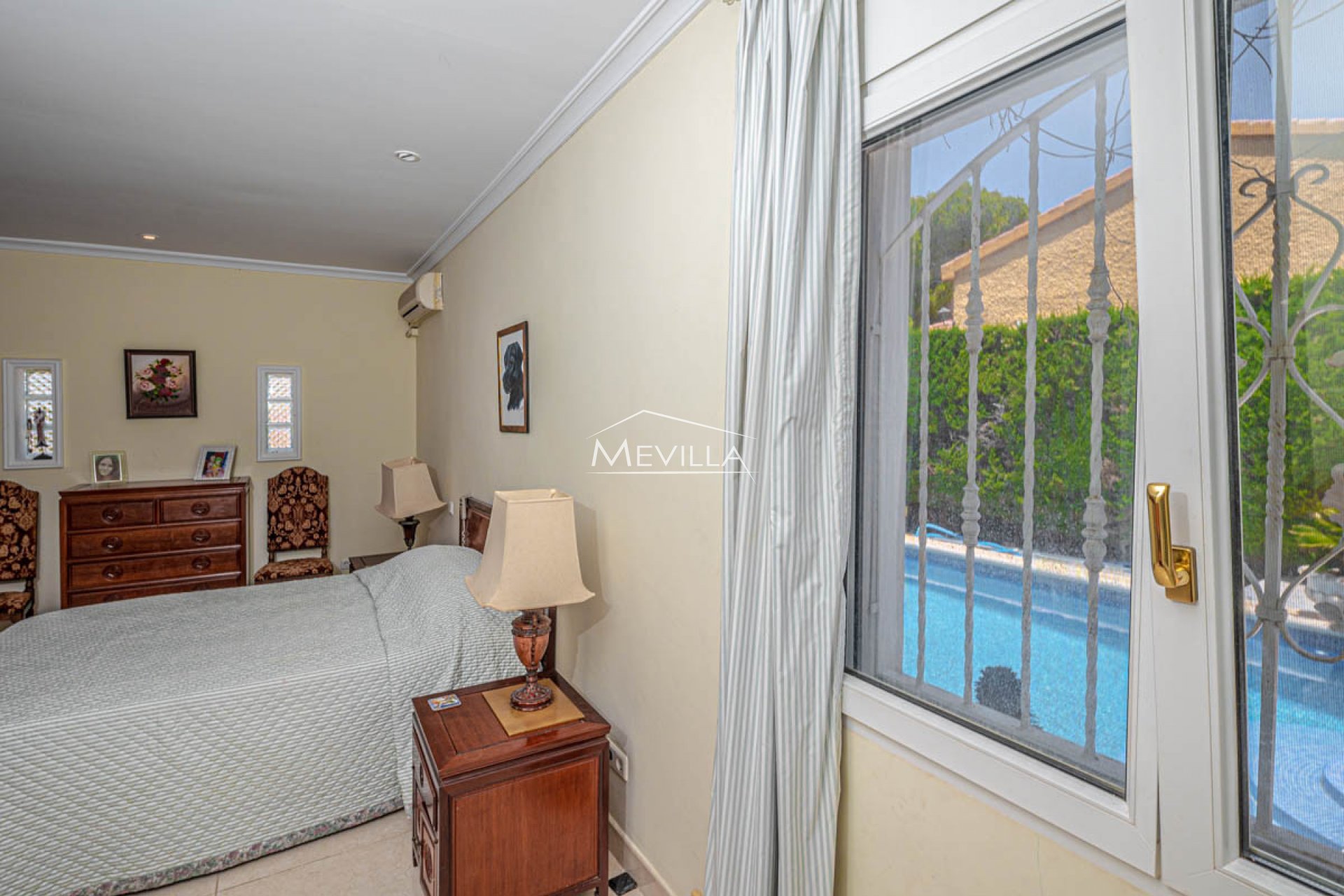 Återförsäljare - Villa - Orihuela Costa - Campoamor