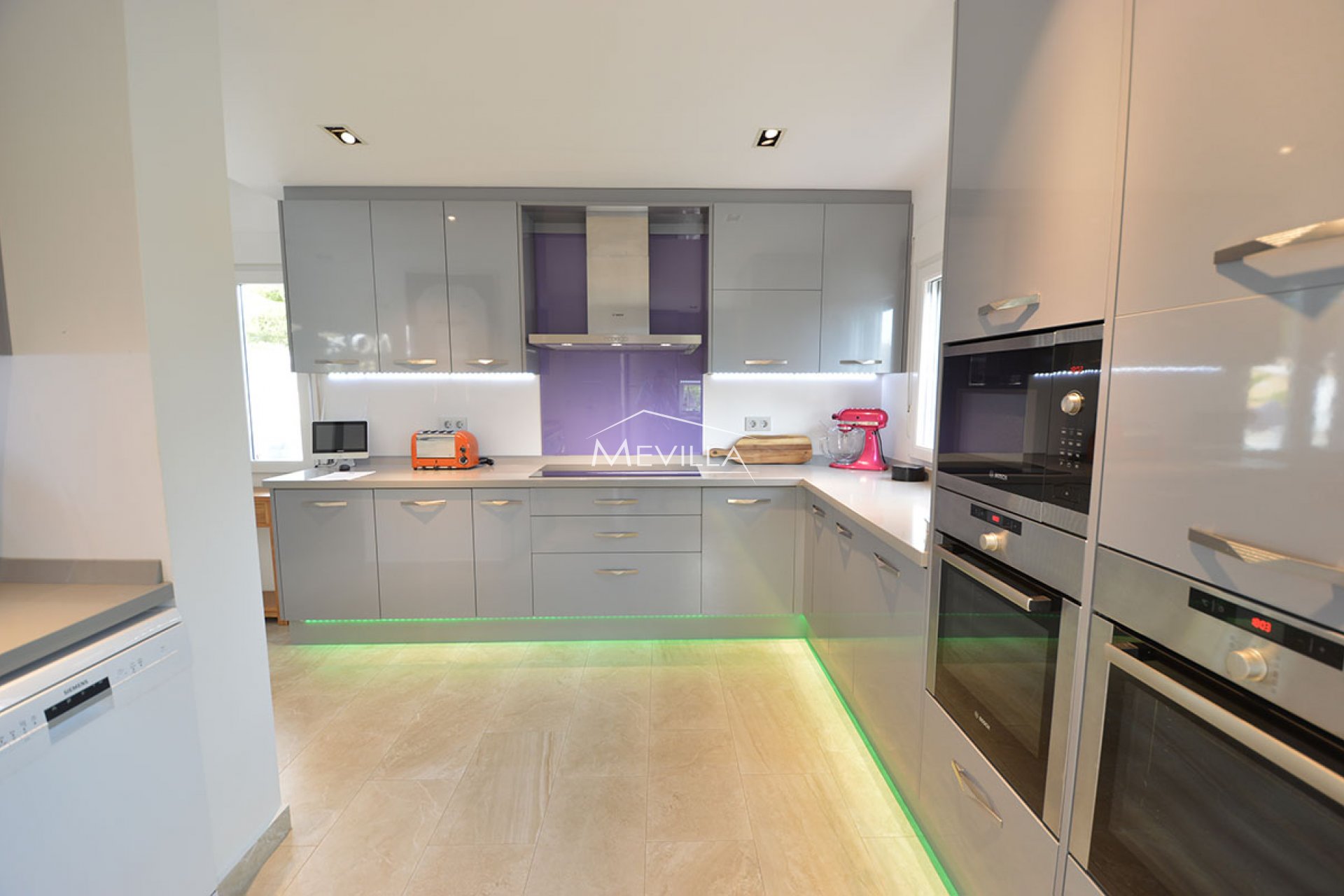 Återförsäljare - Villa - Orihuela Costa - La Zenia