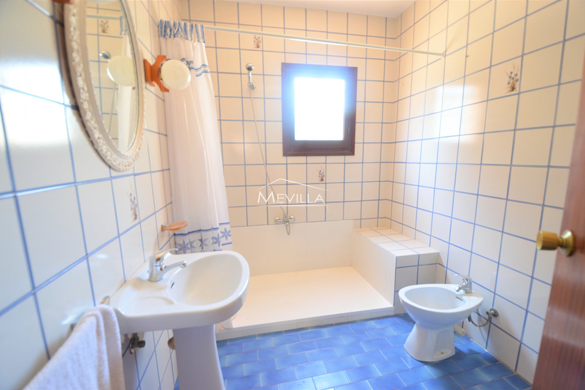 Återförsäljare - Villa - Orihuela Costa - La Zenia