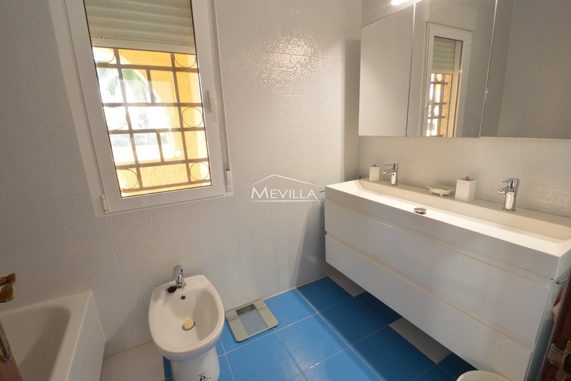 Återförsäljare - Villa - Orihuela Costa - La Zenia