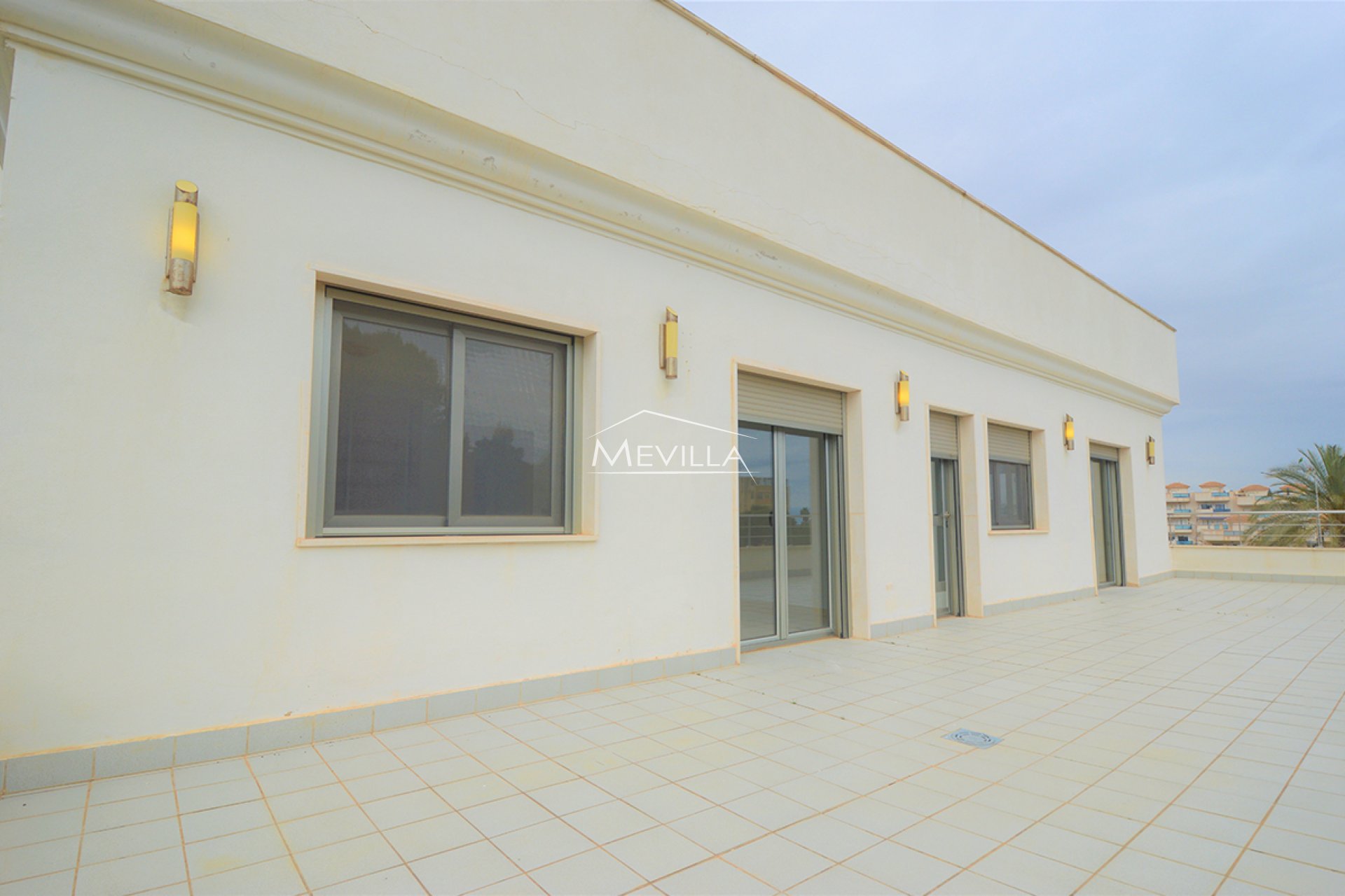 Återförsäljare - Villa - Orihuela Costa - La Zenia