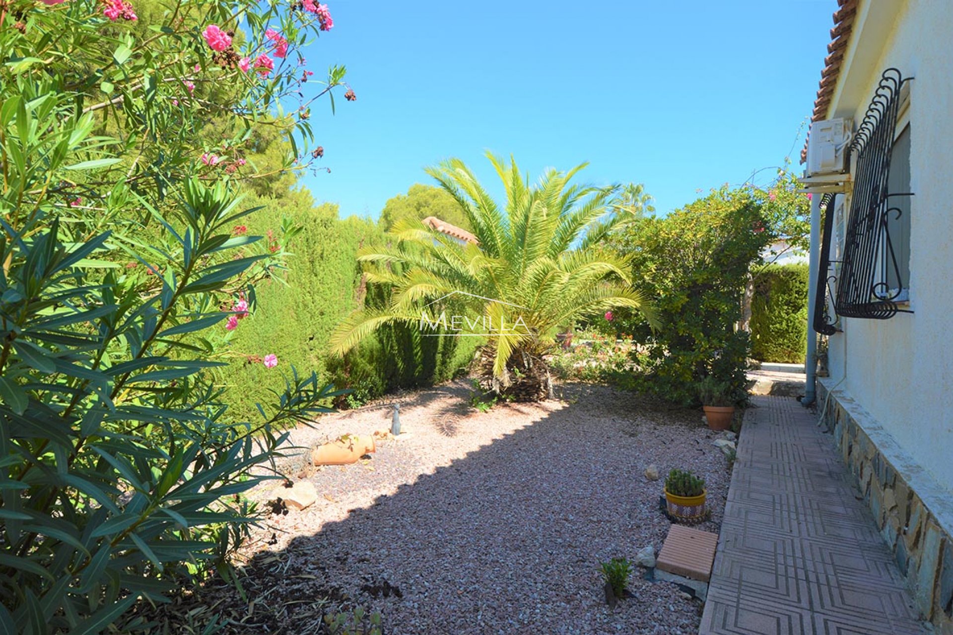 Återförsäljare - Villa - Orihuela Costa - La Zenia