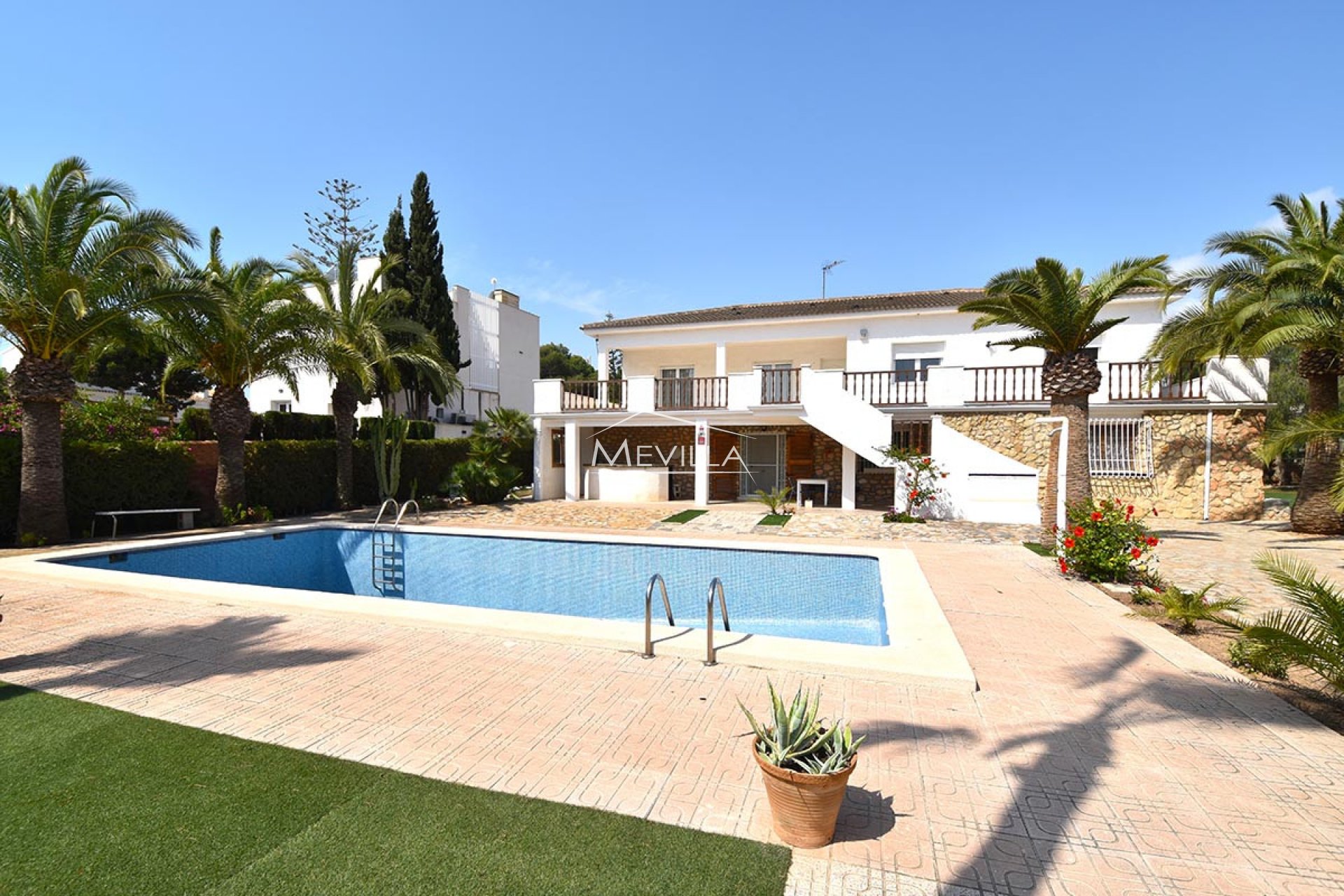 Återförsäljare - Villa - Orihuela Costa - La Zenia