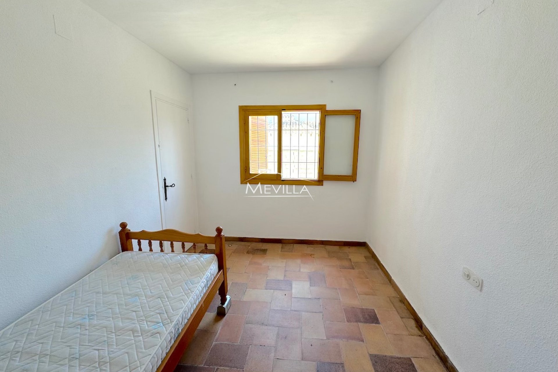 Återförsäljare - Villa - Orihuela Costa - La Zenia