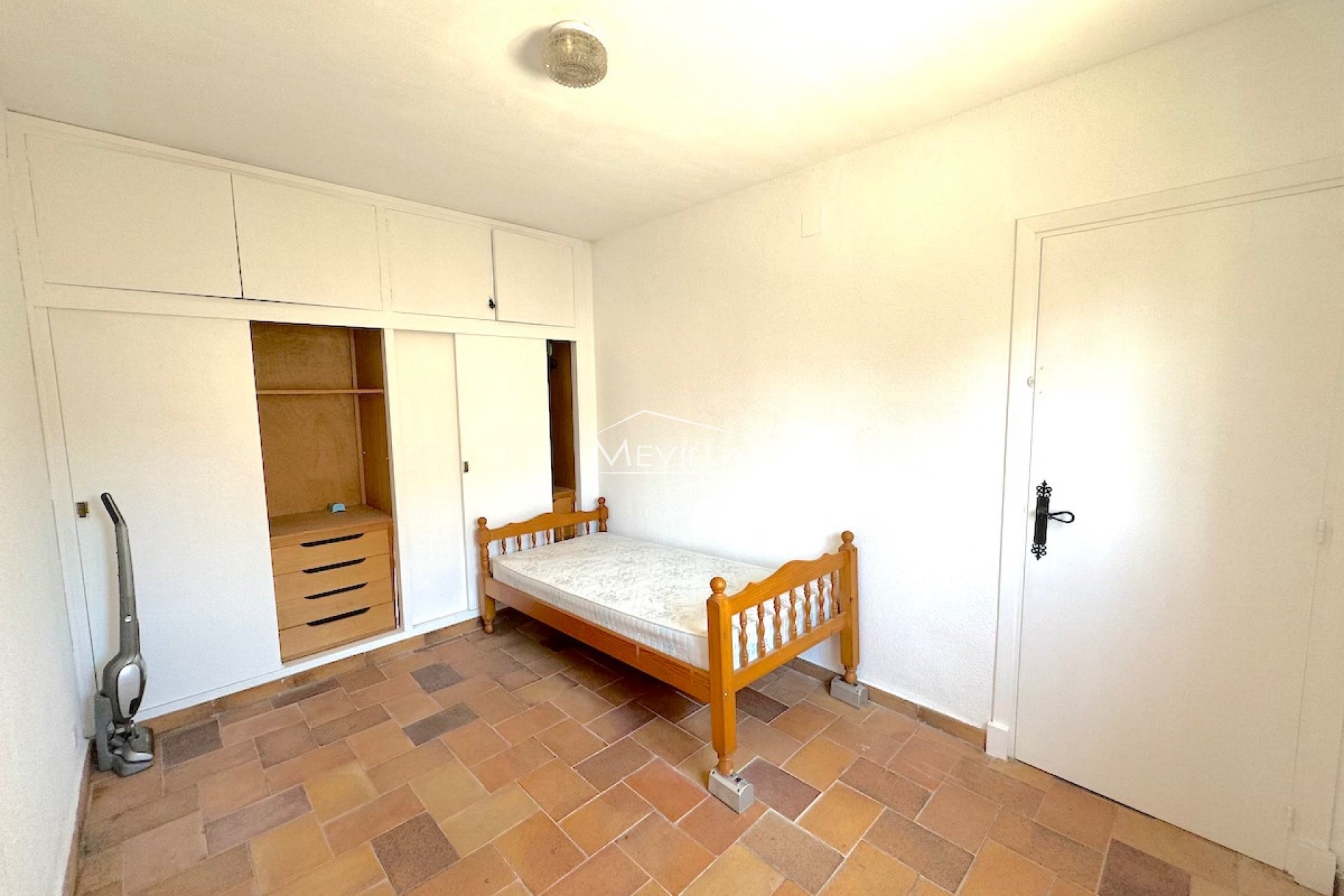 Återförsäljare - Villa - Orihuela Costa - La Zenia