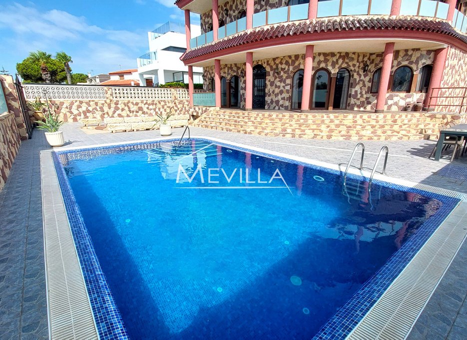 Återförsäljare - Villa - Orihuela Costa - La Zenia