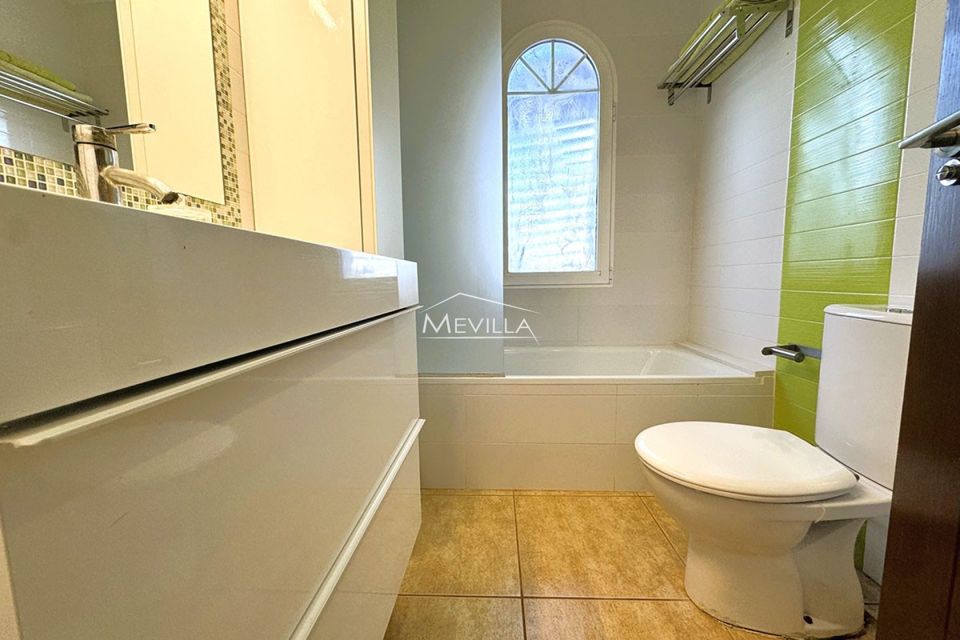 Återförsäljare - Villa - Orihuela Costa - La Zenia