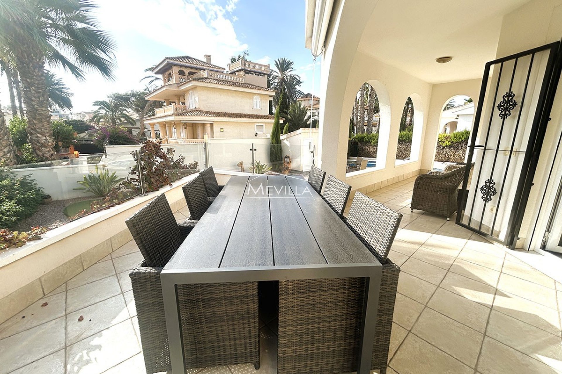 Återförsäljare - Villa - Orihuela Costa - La Zenia