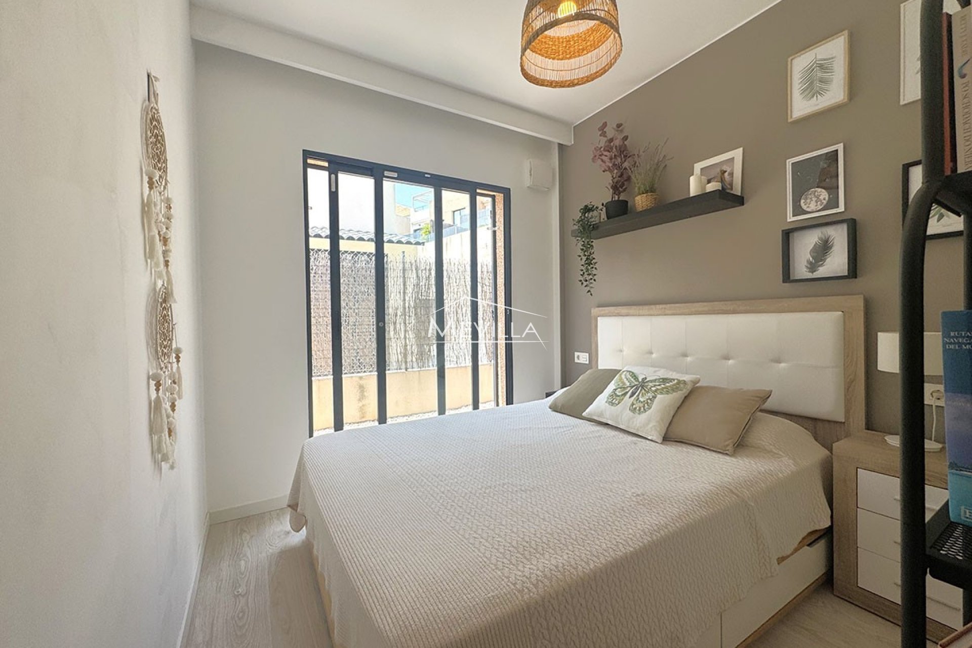 Återförsäljare - Villa - Orihuela Costa - La Zenia