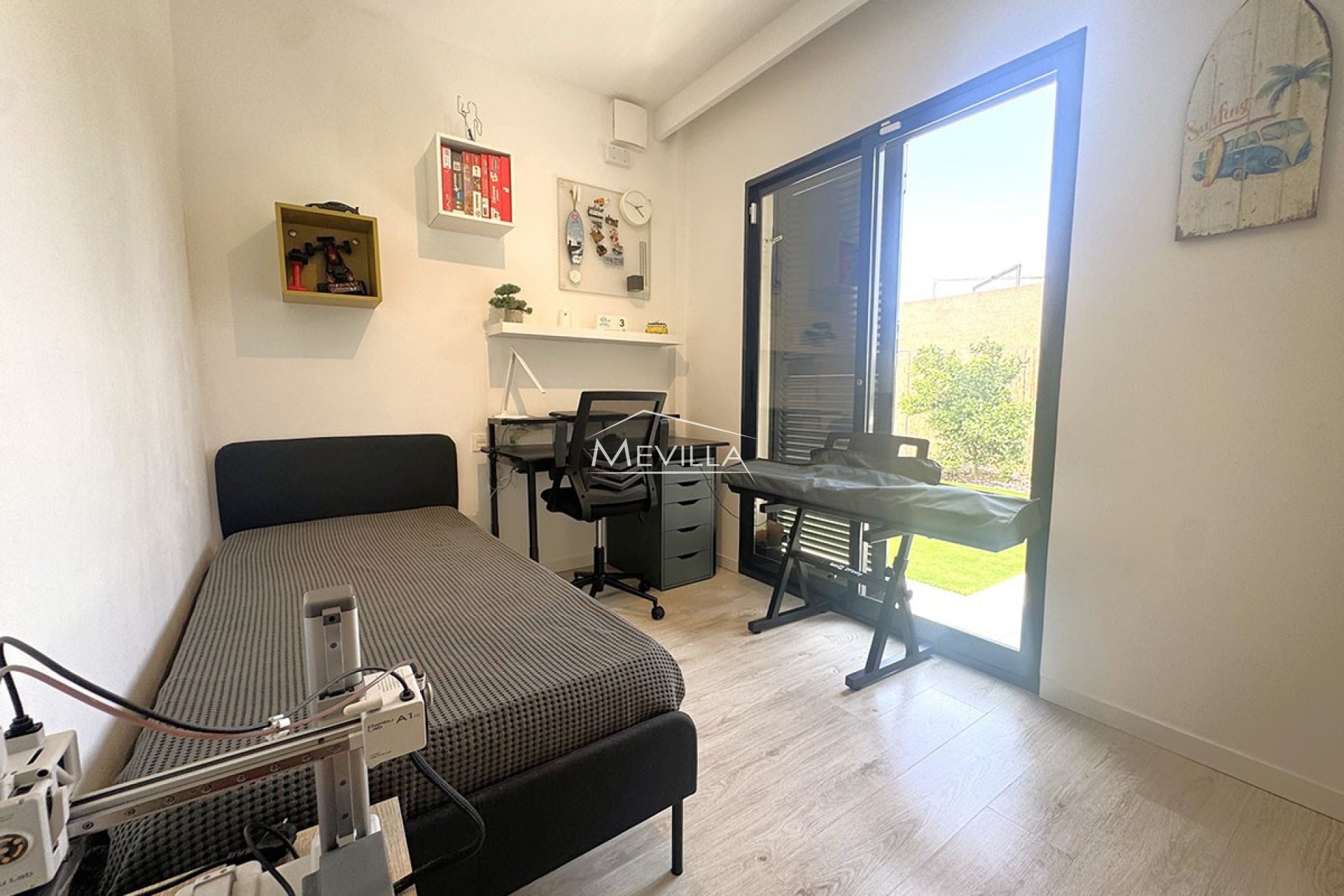 Återförsäljare - Villa - Orihuela Costa - La Zenia