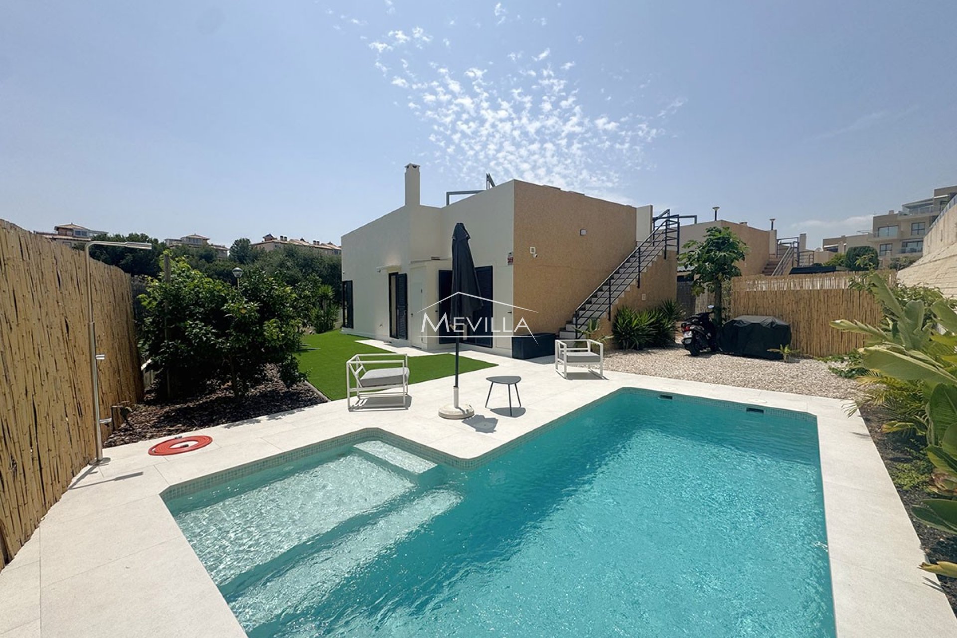 Återförsäljare - Villa - Orihuela Costa - La Zenia