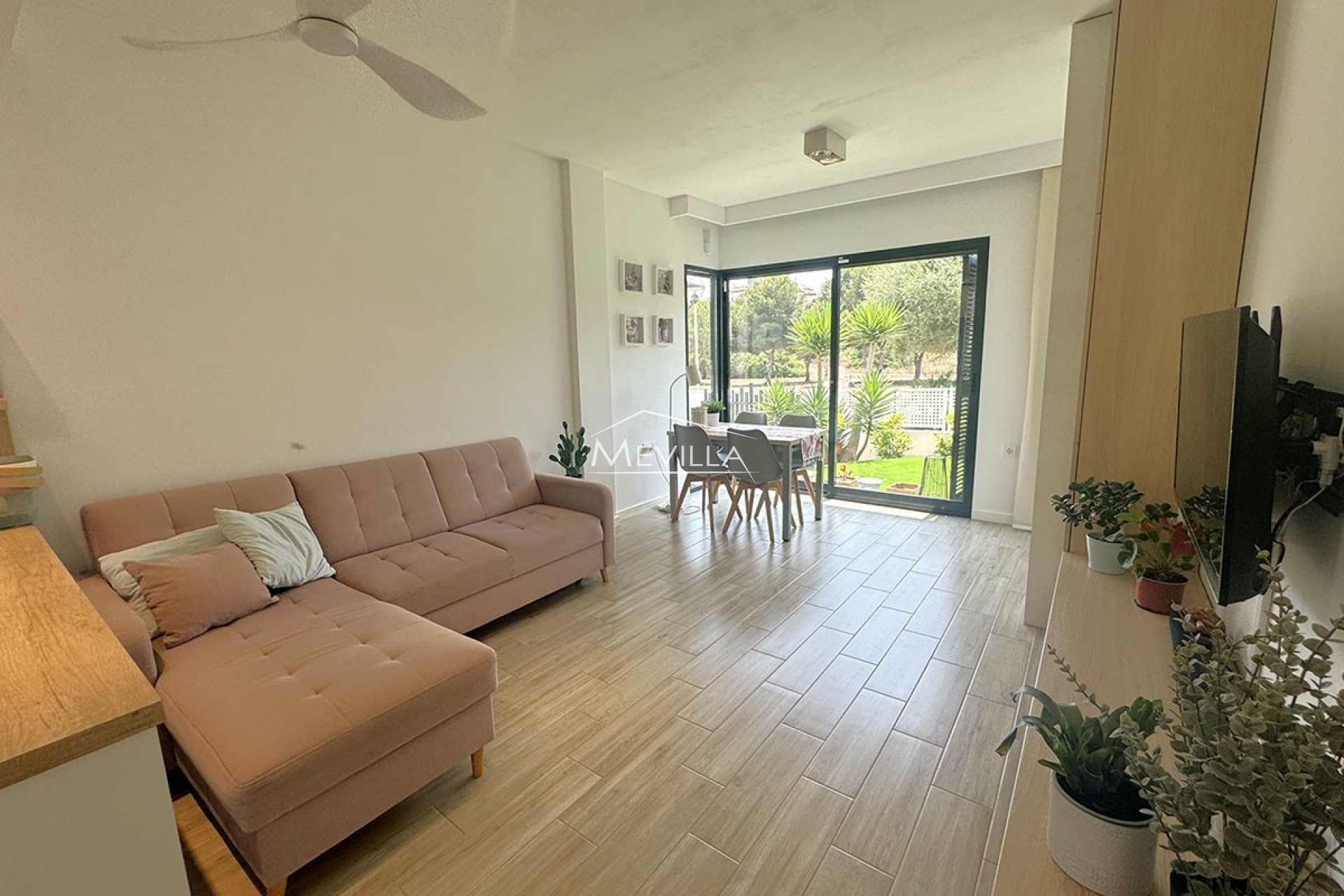 Återförsäljare - Villa - Orihuela Costa - La Zenia