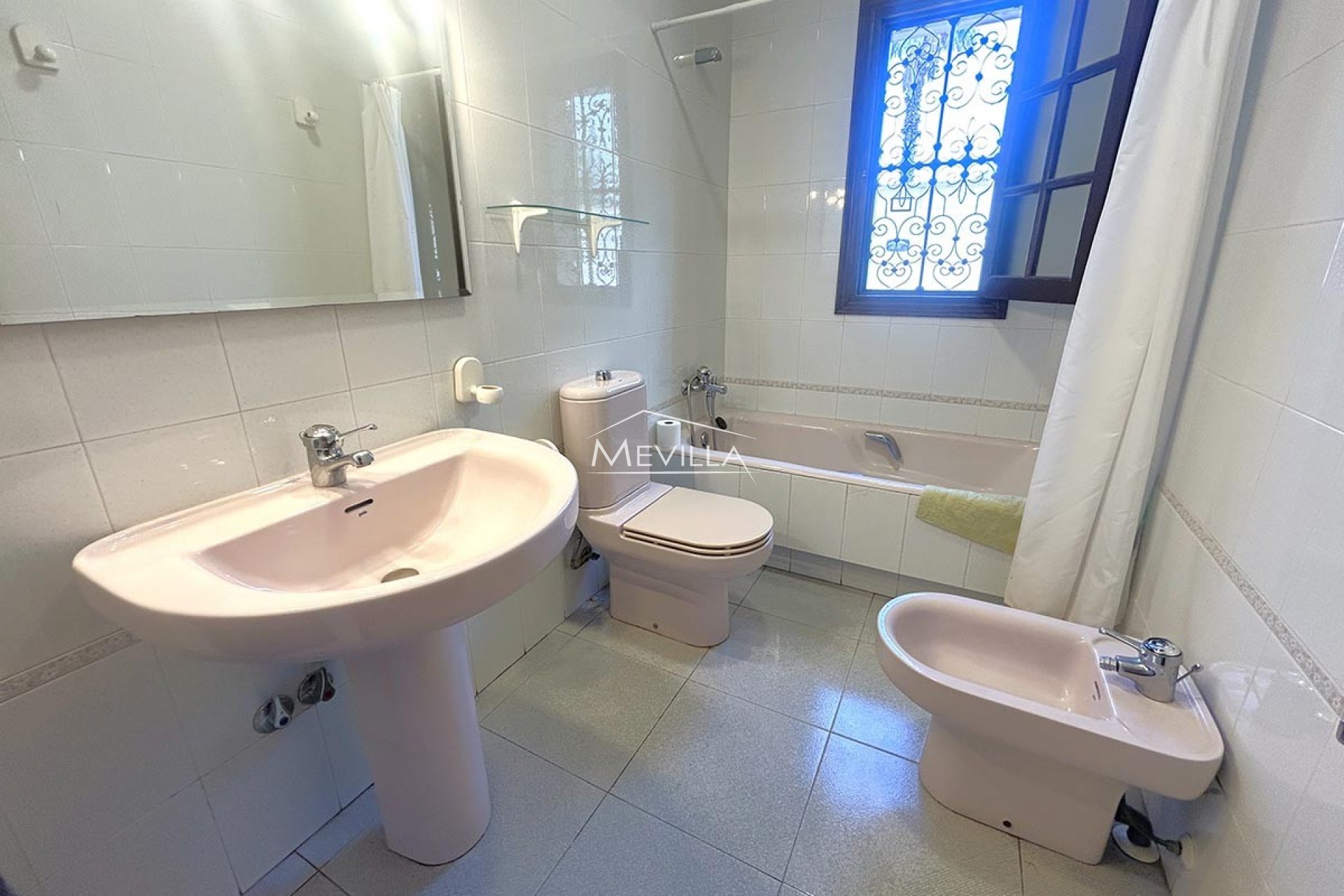 Återförsäljare - Villa - Orihuela Costa - La Zenia