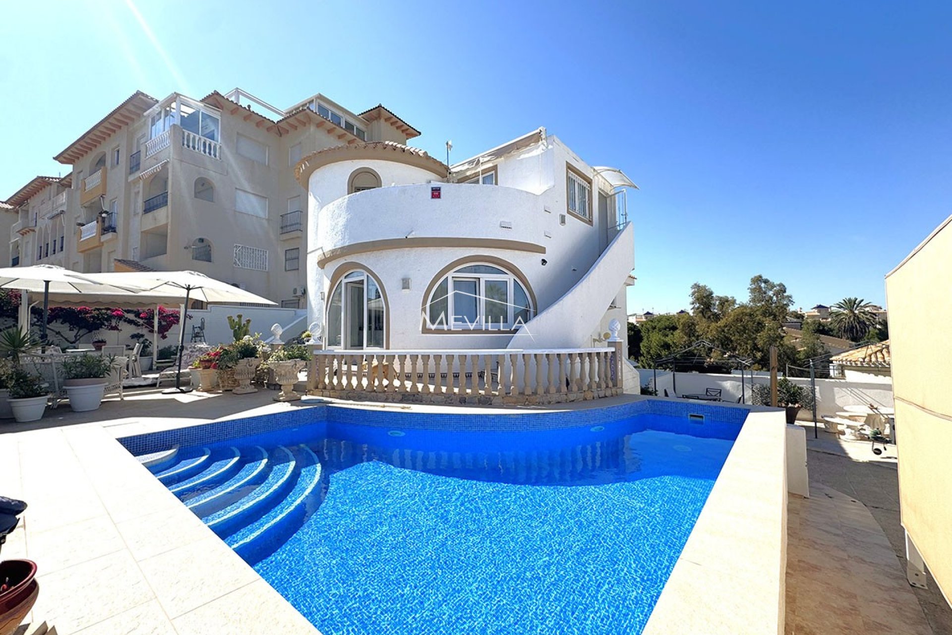 Återförsäljare - Villa - Orihuela Costa - La Zenia