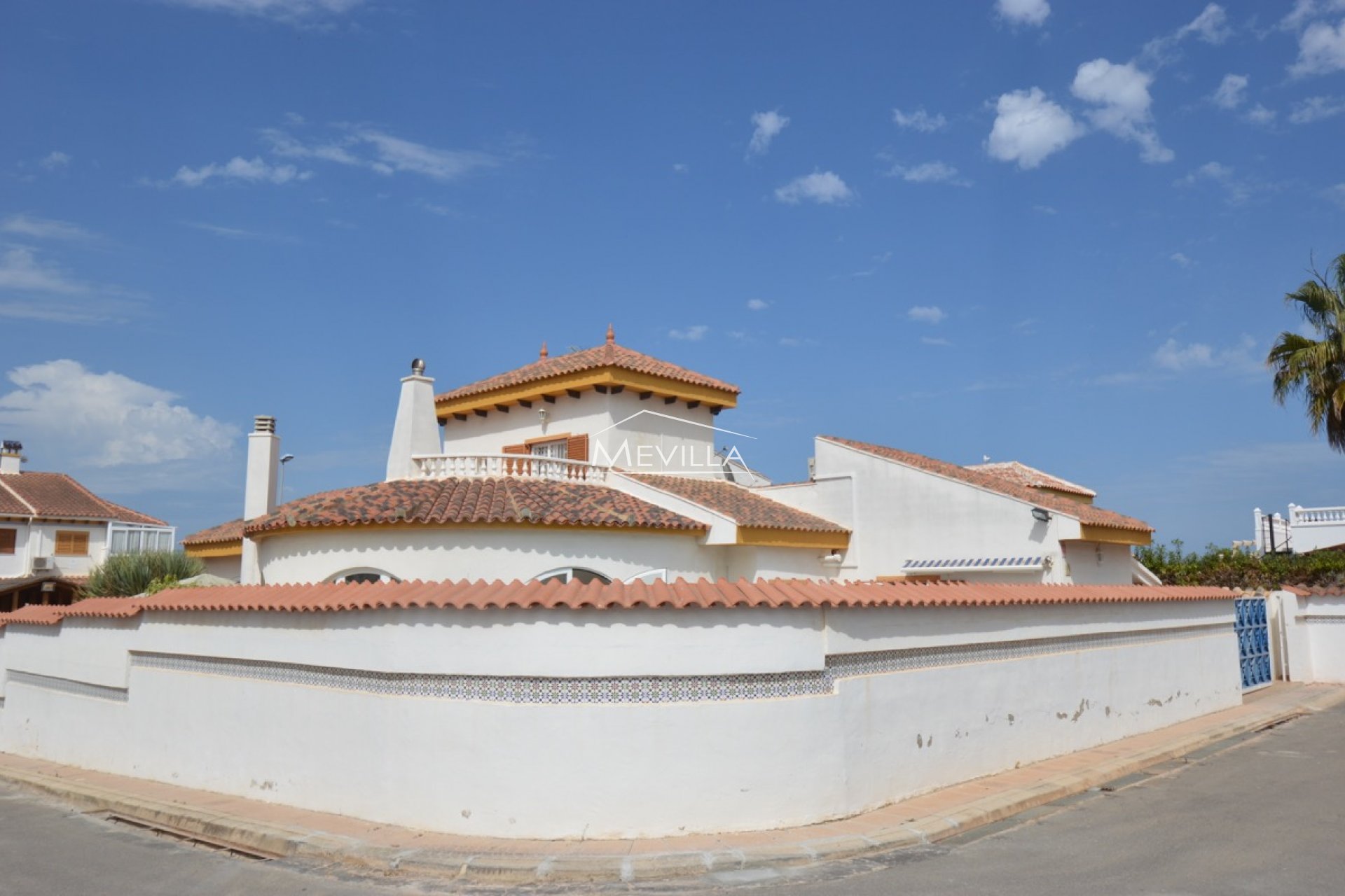 Återförsäljare - Villa - Orihuela Costa - Mil Palmeras