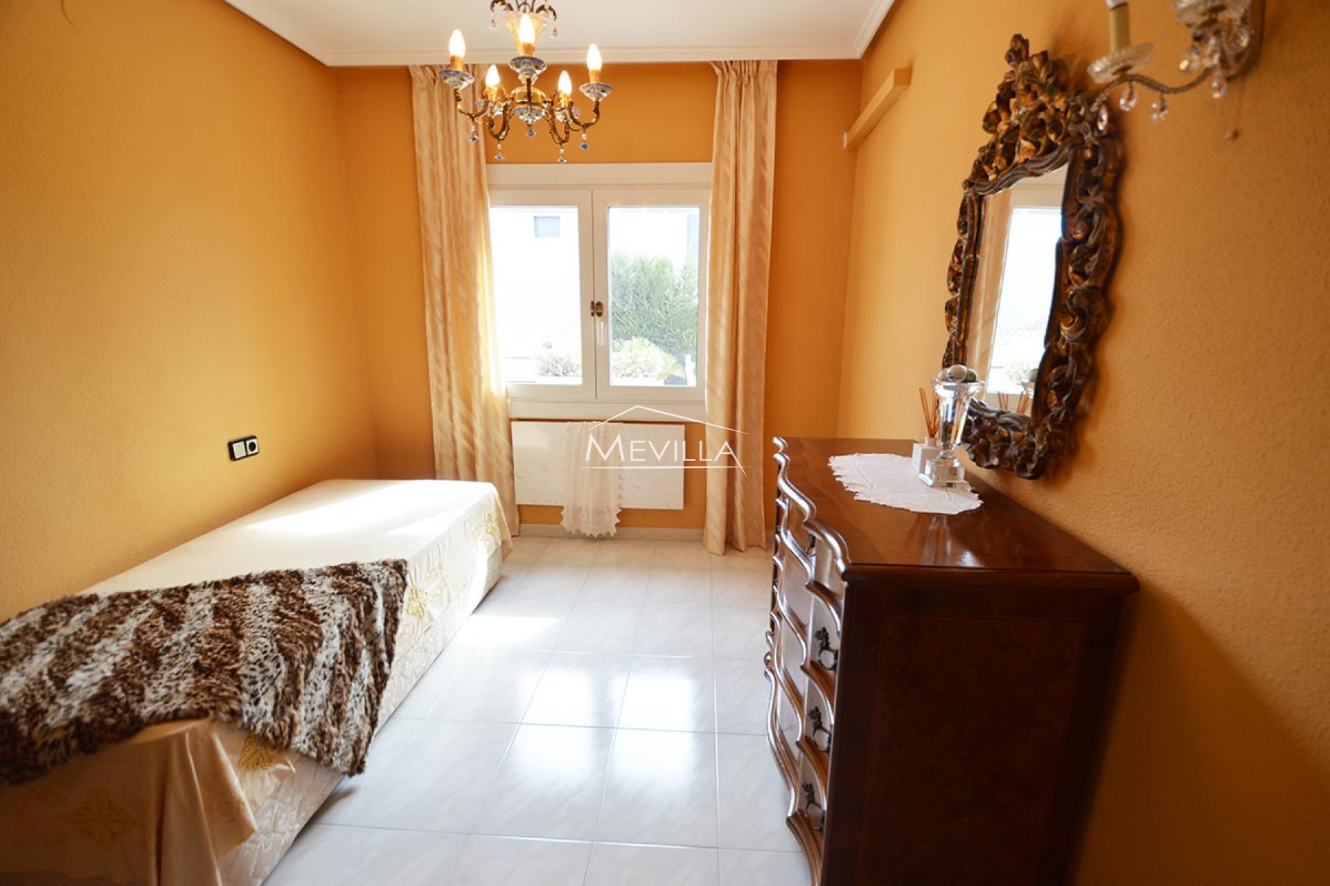 Återförsäljare - Villa - Orihuela Costa - Playa Flamenca