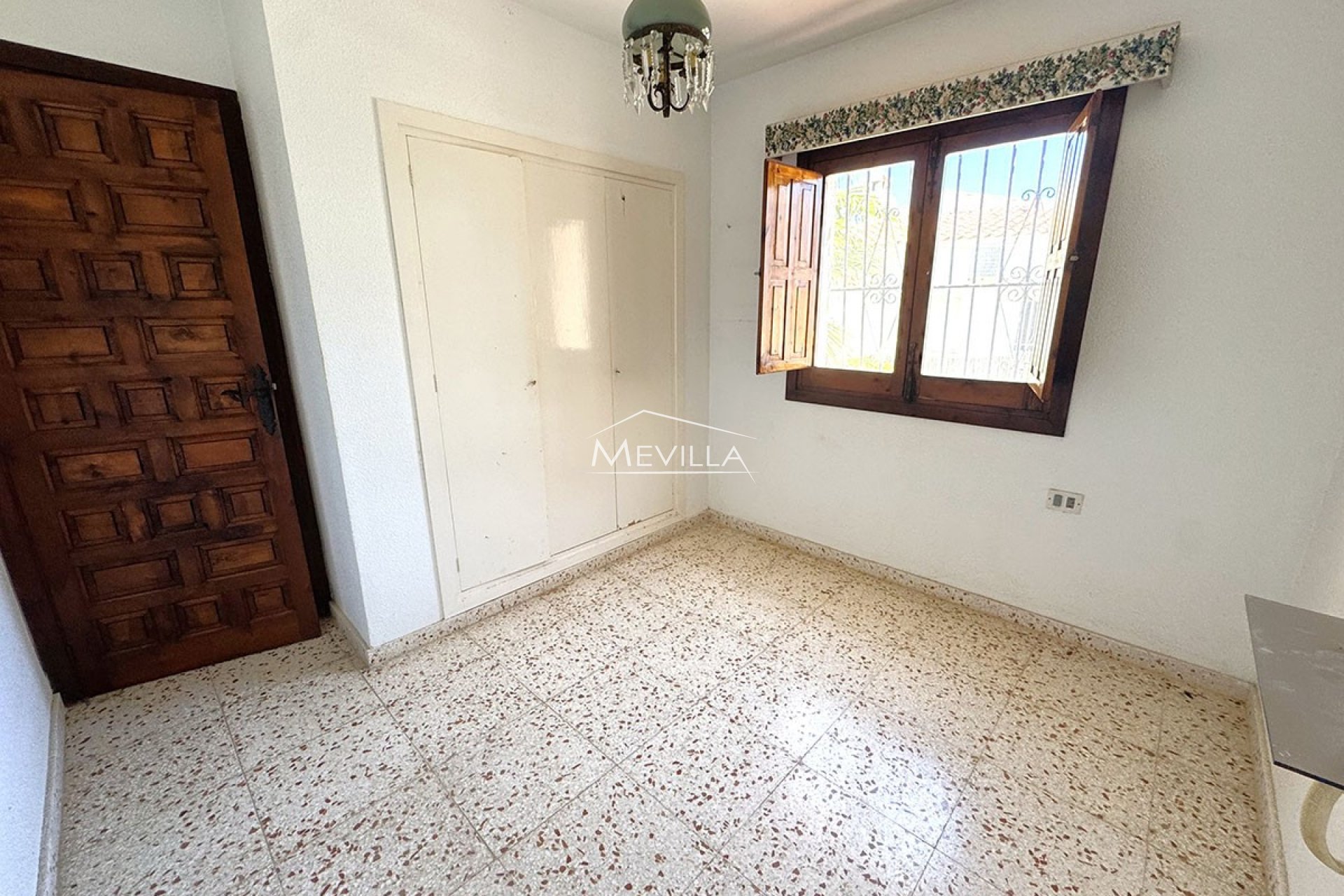 Återförsäljare - Villa - Orihuela Costa - Playa Flamenca