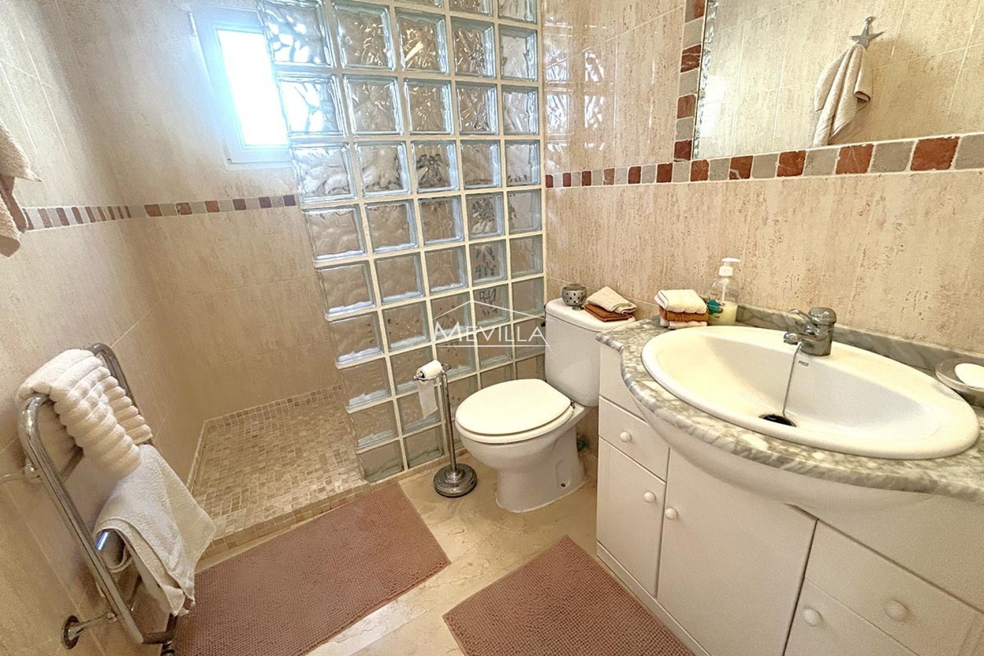 Återförsäljare - Villa - Orihuela Costa - Playa Flamenca